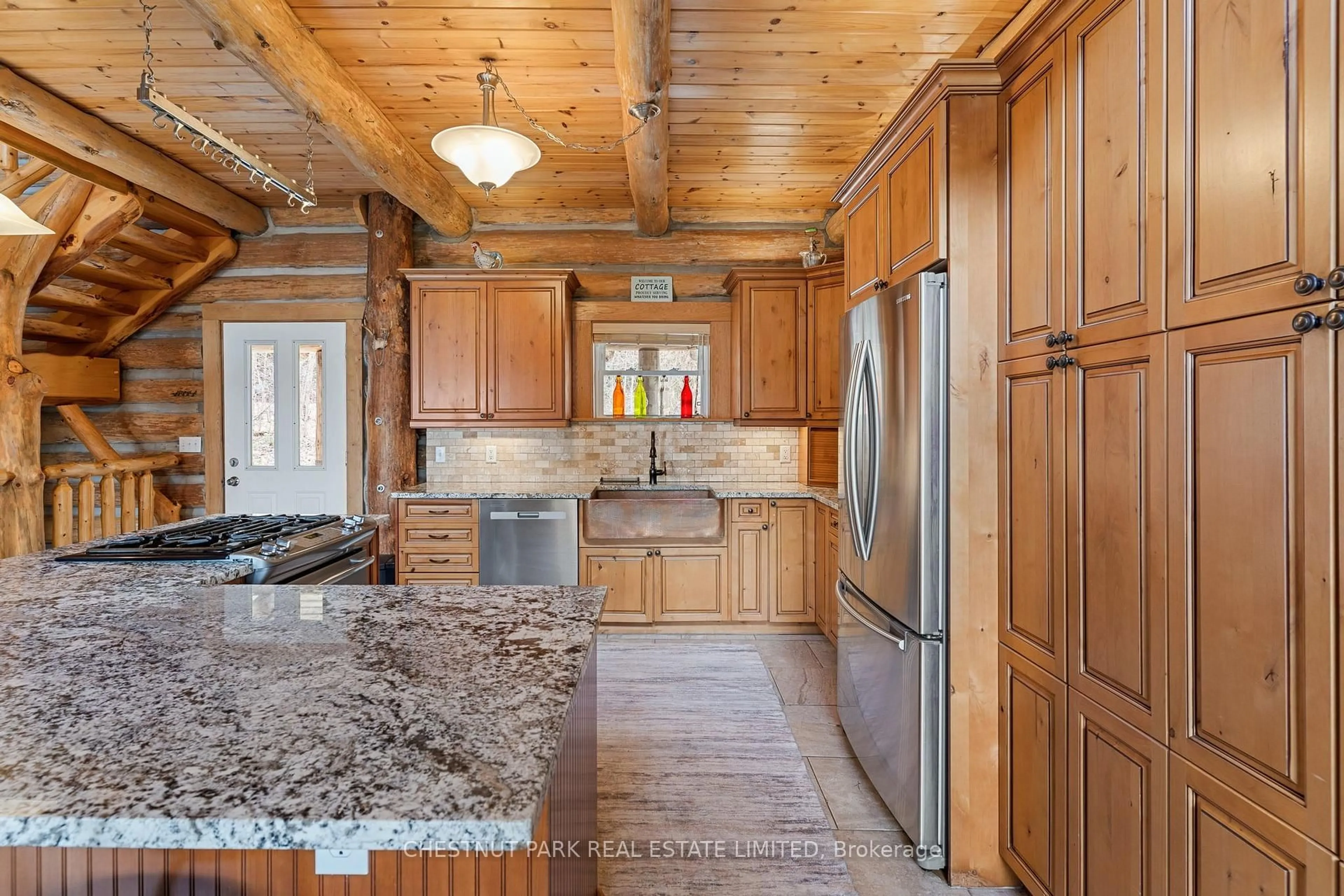Rustic kitchen, ceramic/tile floor for 1068 Rattlesnake Rd, Dysart et al Ontario K0M 1S0