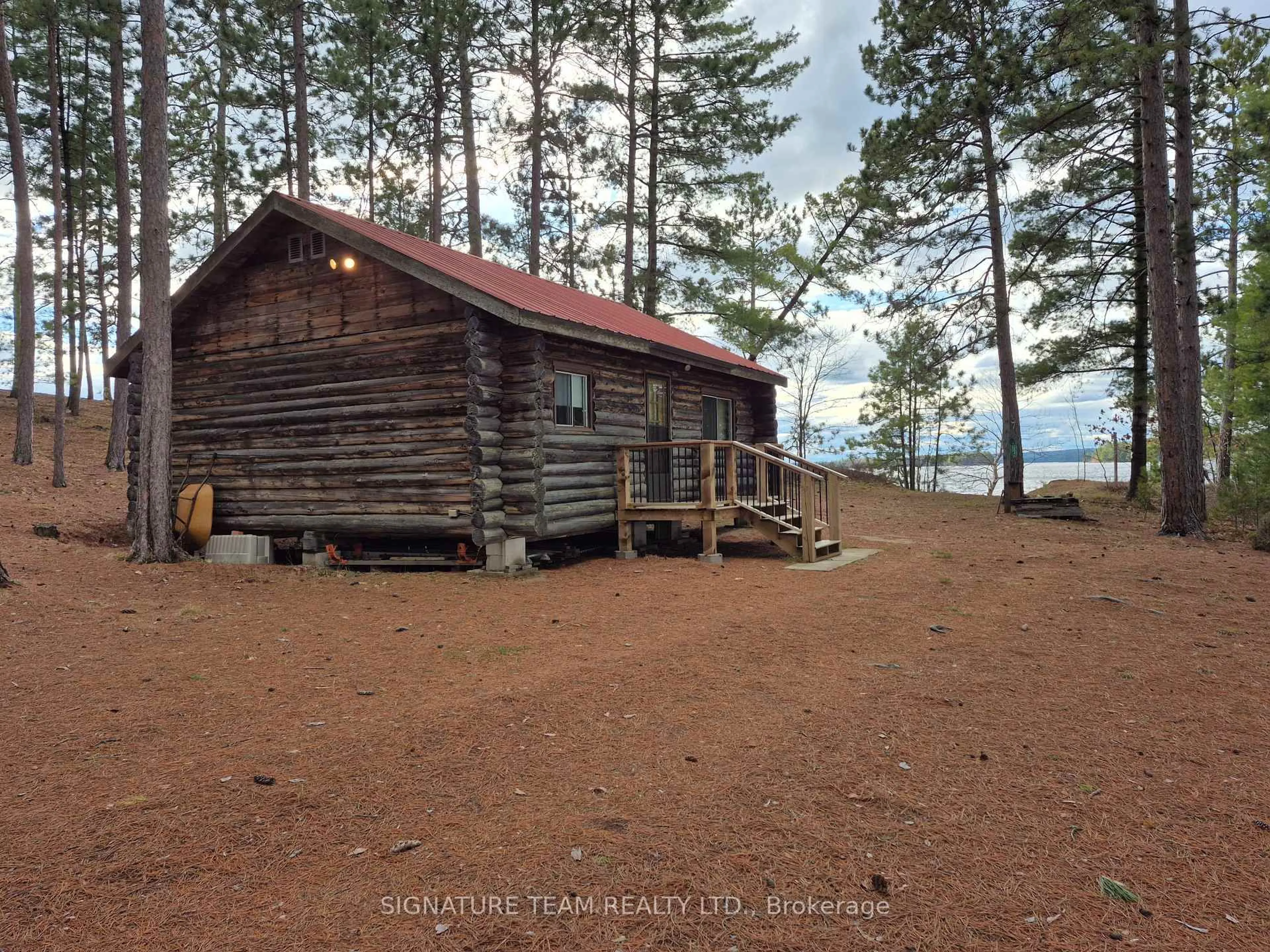 Shed for 1796B Round Lake Rd, Killaloe Ontario K0J 2A0