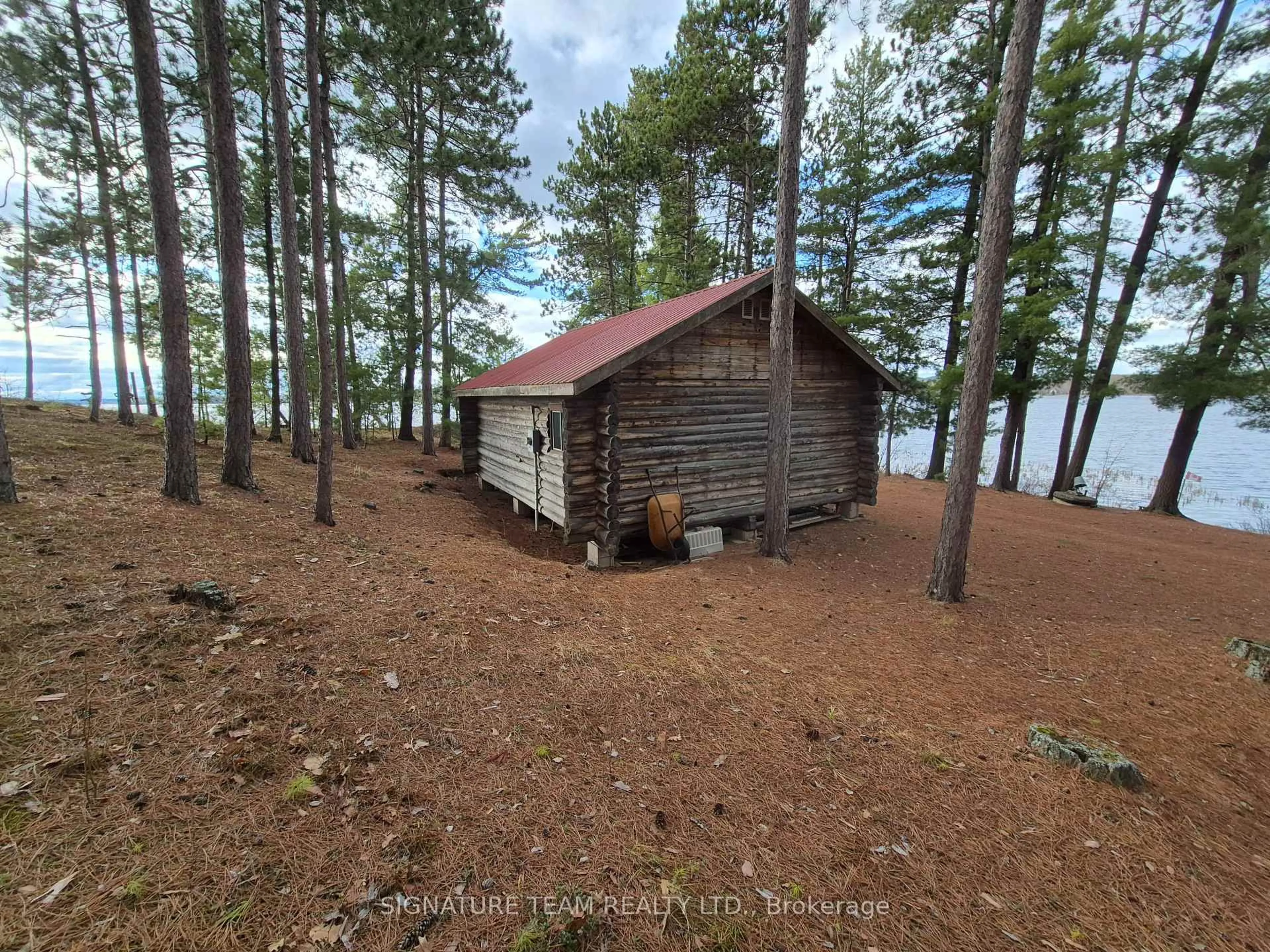 Shed for 1796B Round Lake Rd, Killaloe Ontario K0J 2A0