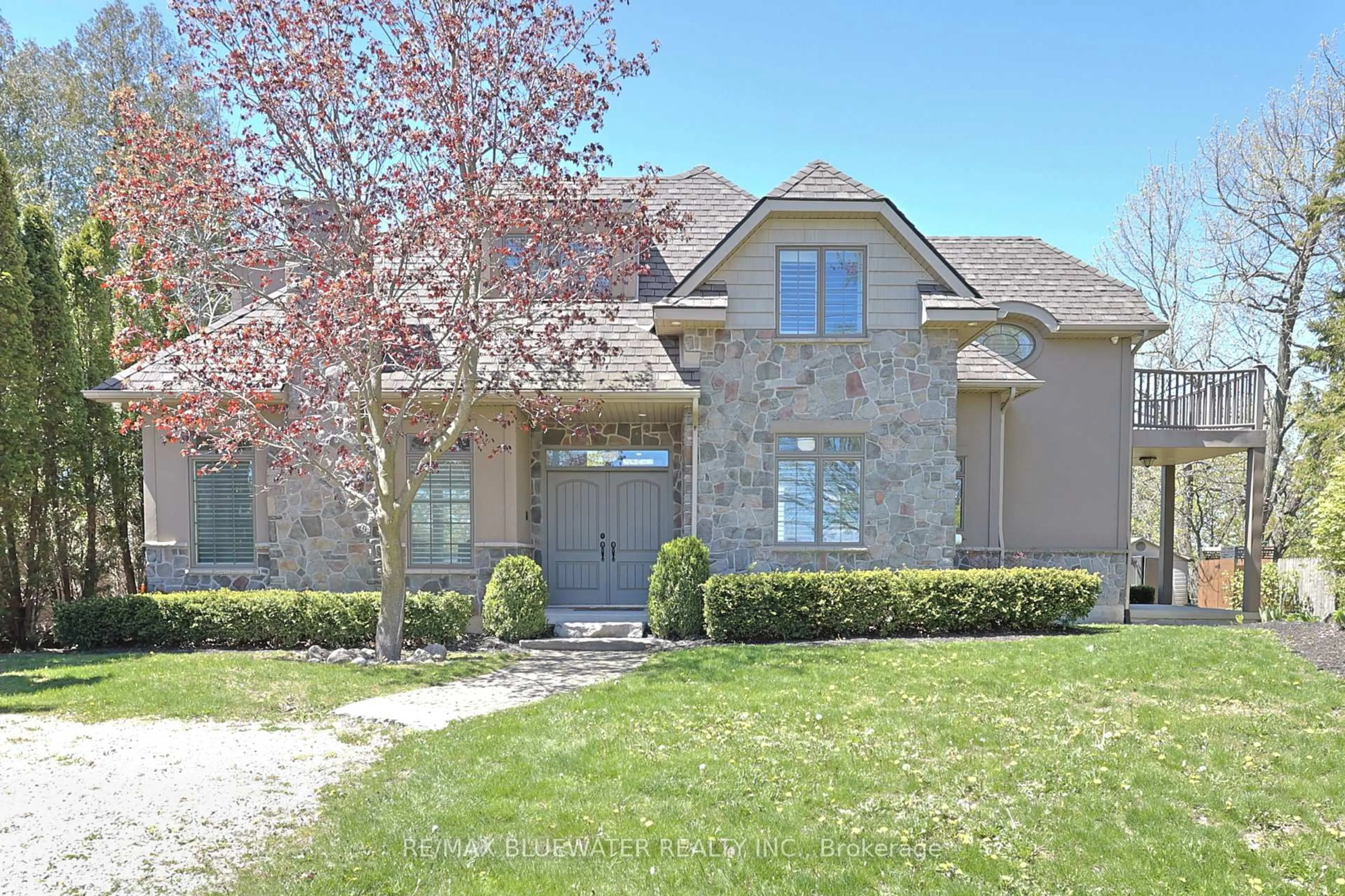 Home with brick exterior material, street for 73083 NORTHRIDGE Rd, Bluewater Ontario N0M 2T0