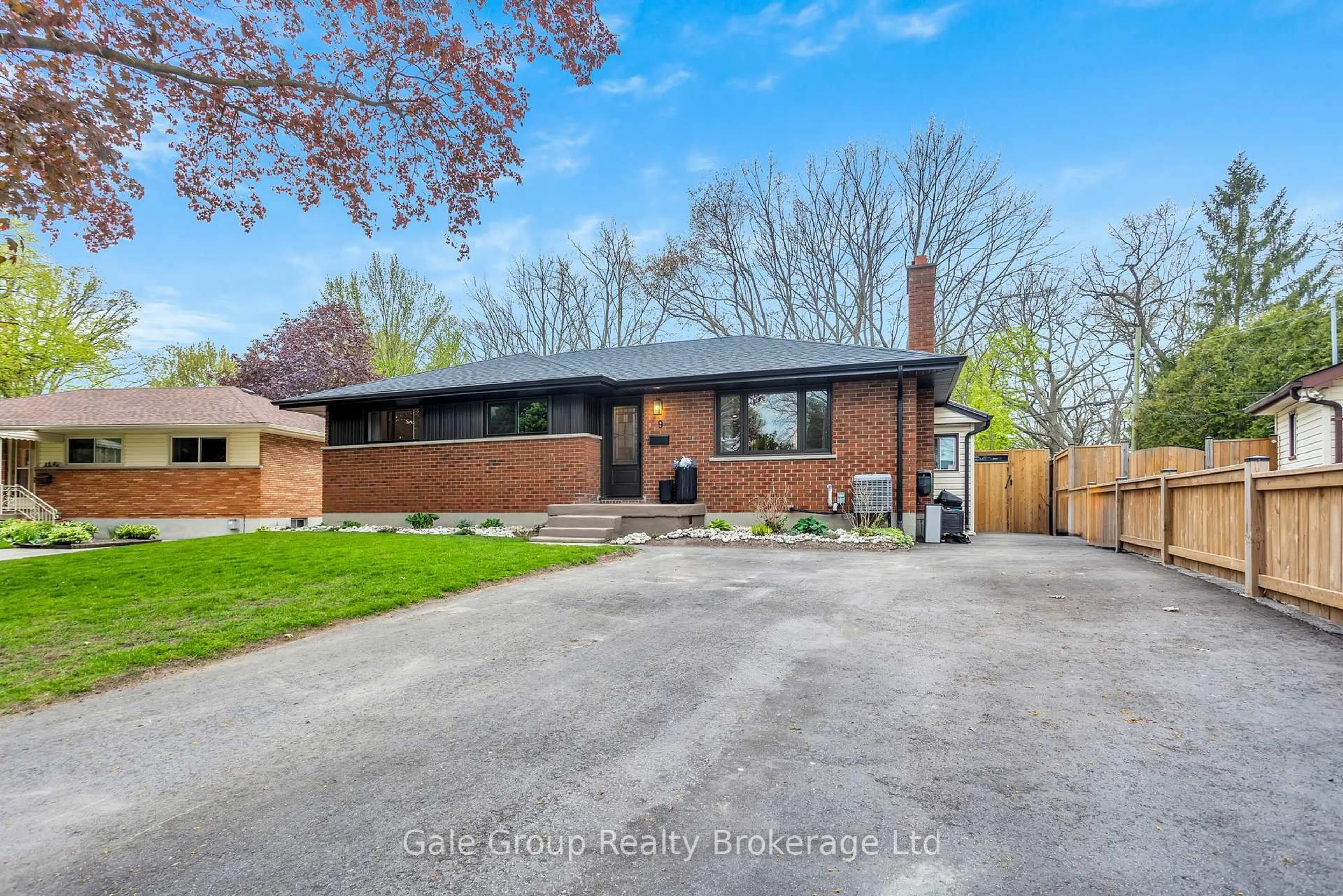 Home with brick exterior material, street for 9 Strathcona Dr, London East Ontario N5W 1P7
