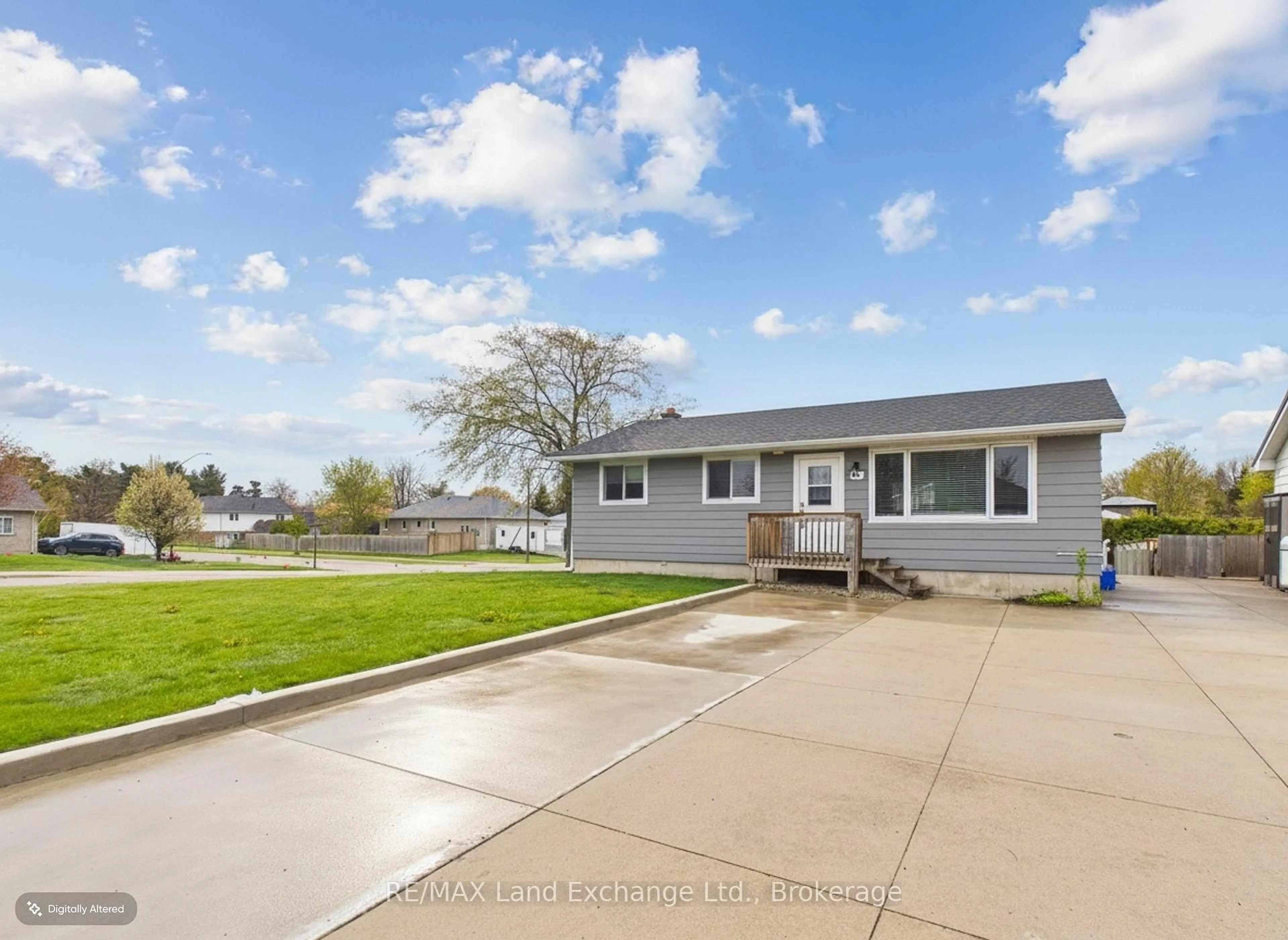 Unknown for 490 St Albert St, Kincardine Ontario N2Z 2W6