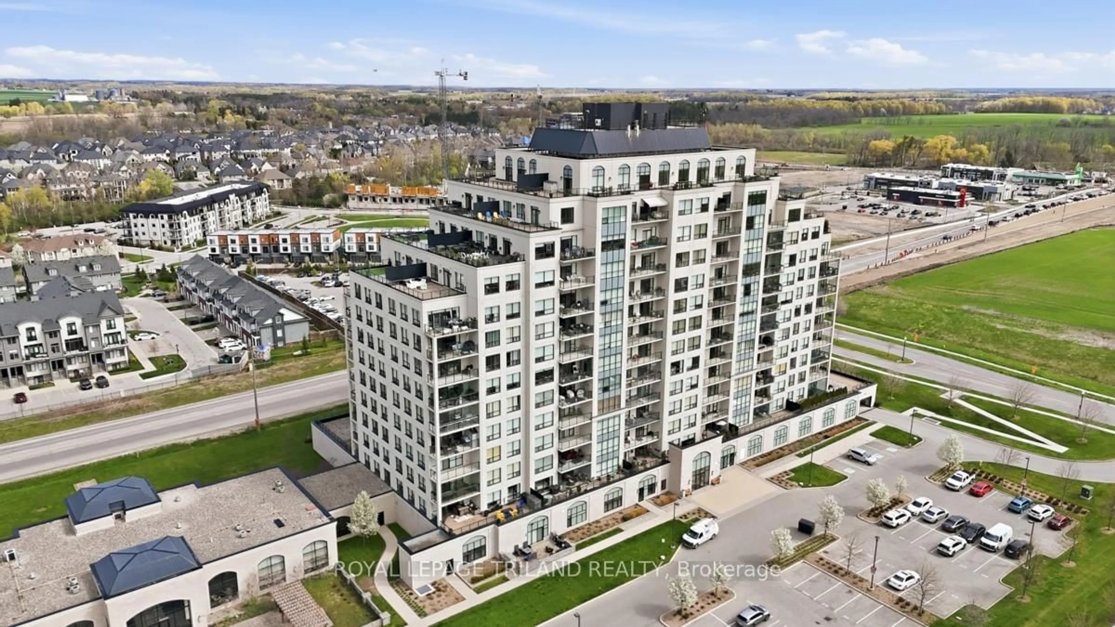 A pic from outside/outdoor area/front of a property/back of a property/a pic from drone, building for 240 VillageWalk Blvd #1403, London North Ontario N6G 0P6