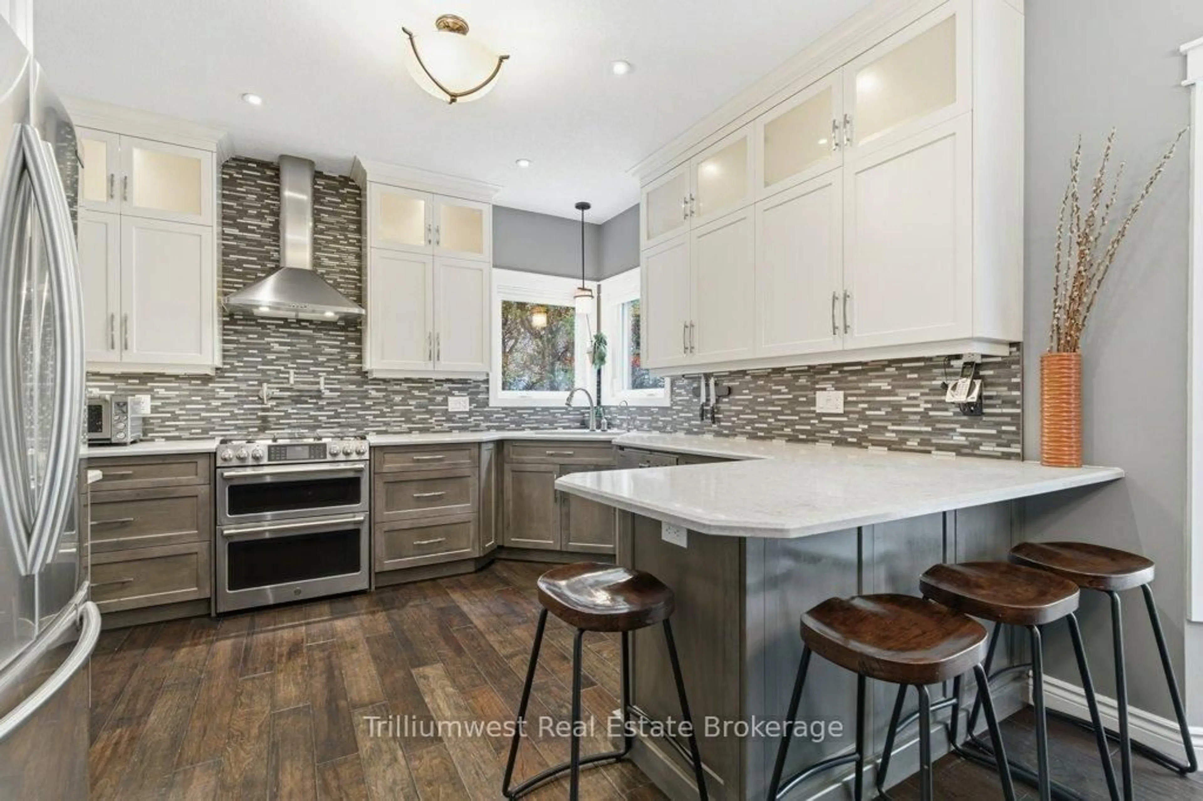 Contemporary kitchen, ceramic/tile floor for 242 Cheltonwood Cres, Waterloo Ontario N2V 1X9