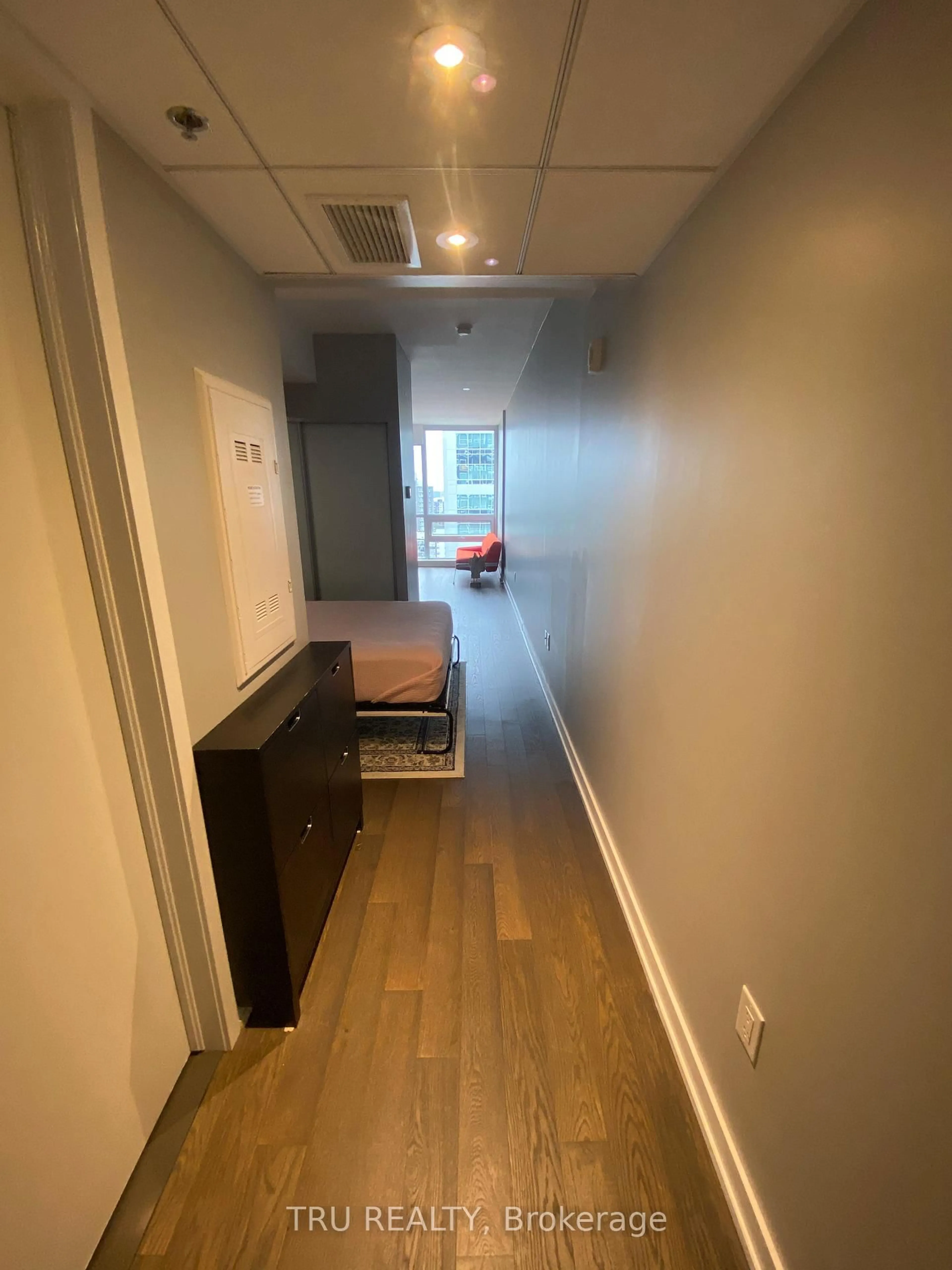 A pic of a room for 199 Slater St #1605, Ottawa Ontario K1P 0C8
