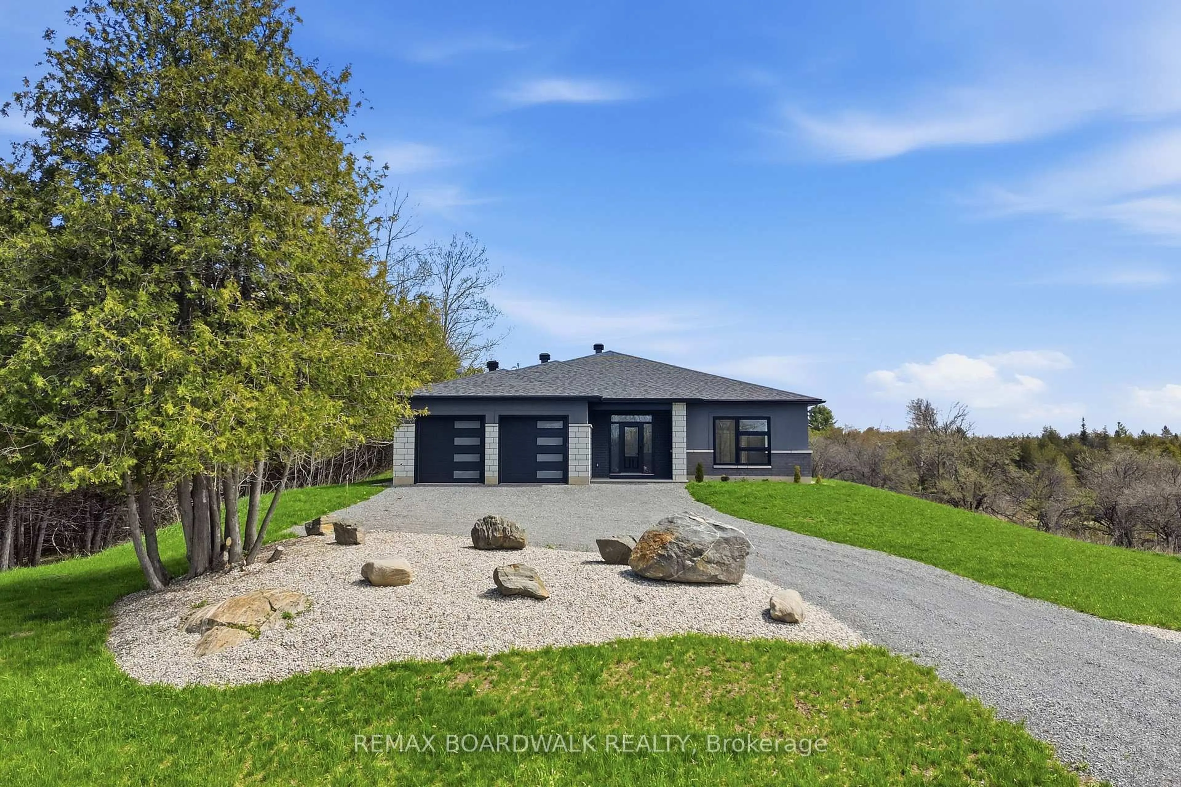A pic from outside/outdoor area/front of a property/back of a property/a pic from drone, unknown for 456 Pine Grve, Lanark Ontario K0G 1K0