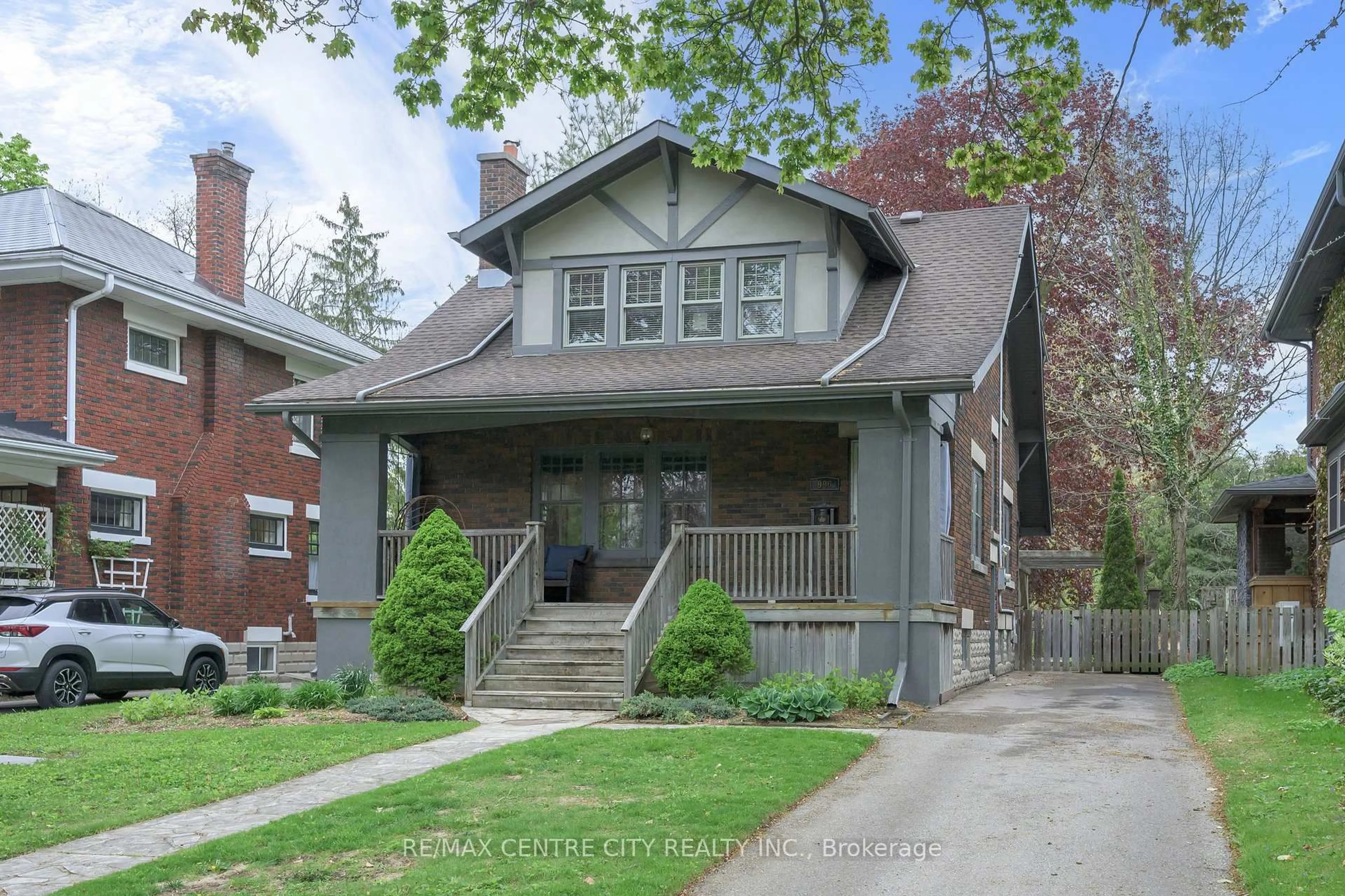 Home with brick exterior material, street for 996 Waterloo St, London East Ontario N6A 3X5
