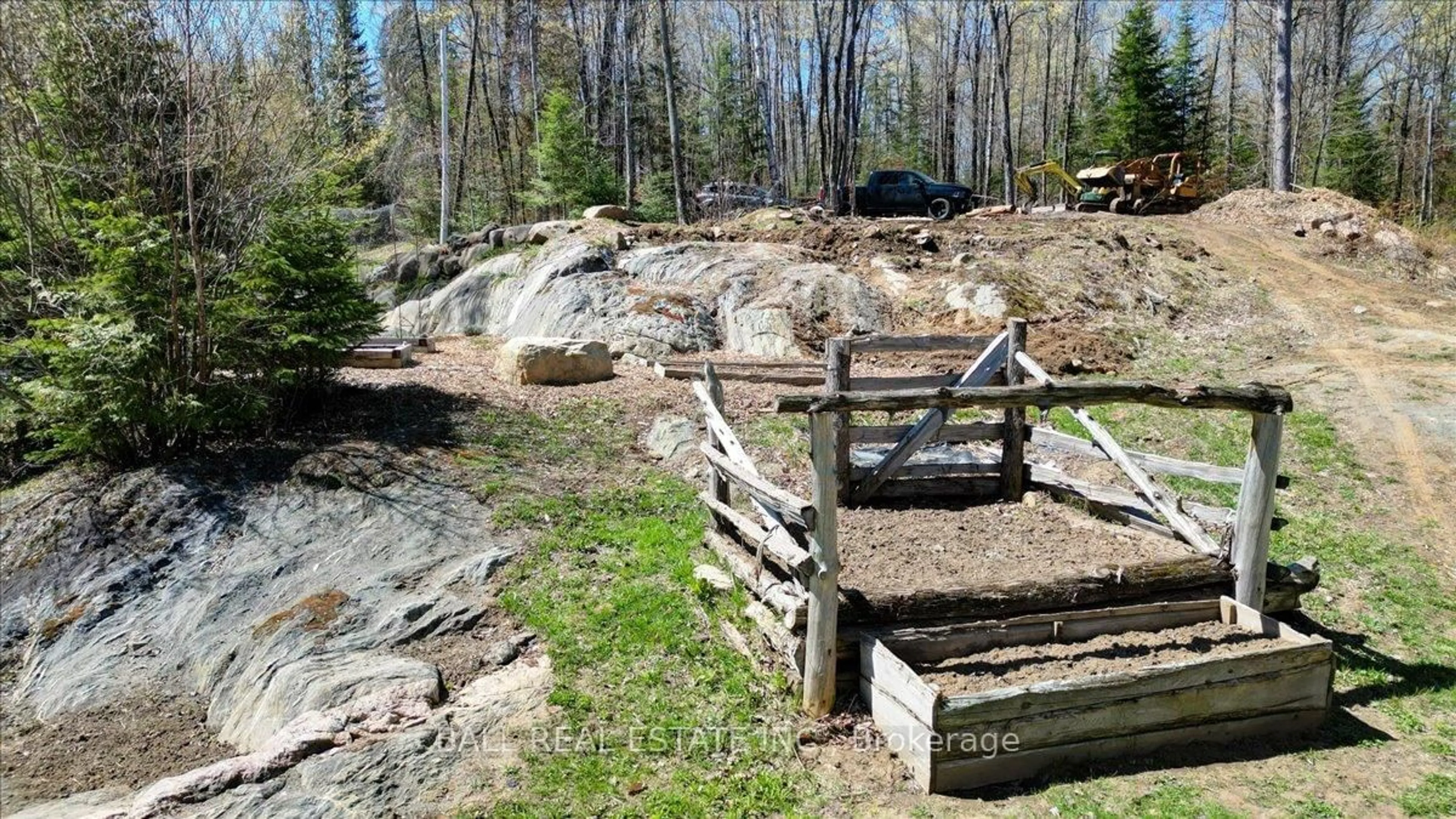 Shed for 832 Lasswade Rd, North Kawartha Ontario K0L 1A0