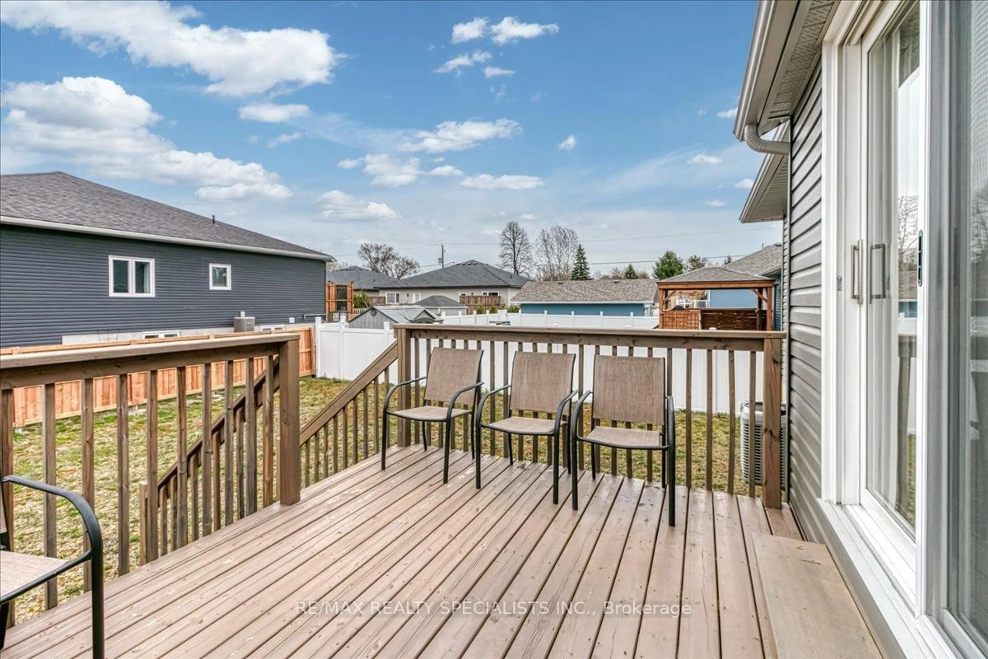 Patio, water/lake/river/ocean view for 1304 Lamothe St, Greater Sudbury Ontario P3A 0C6