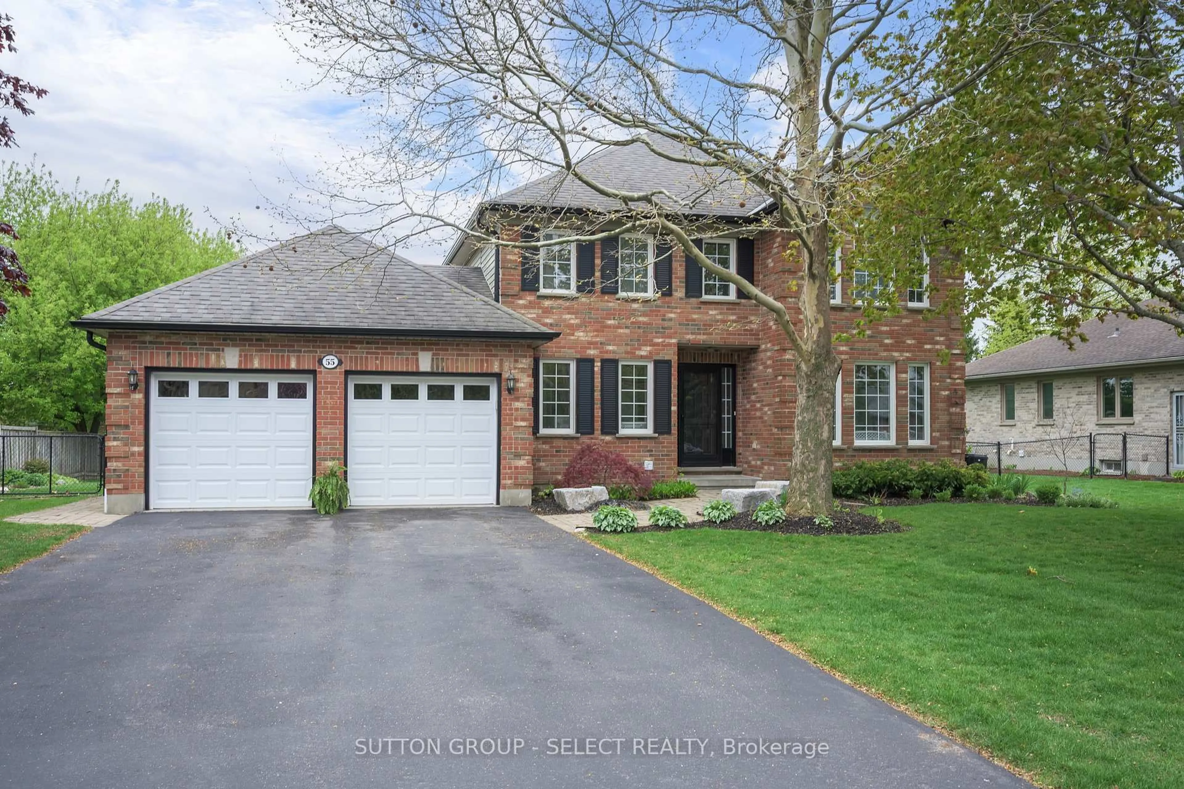 Home with brick exterior material, street for 55 Heritage Dr, Middlesex Centre Ontario N0M 2A0
