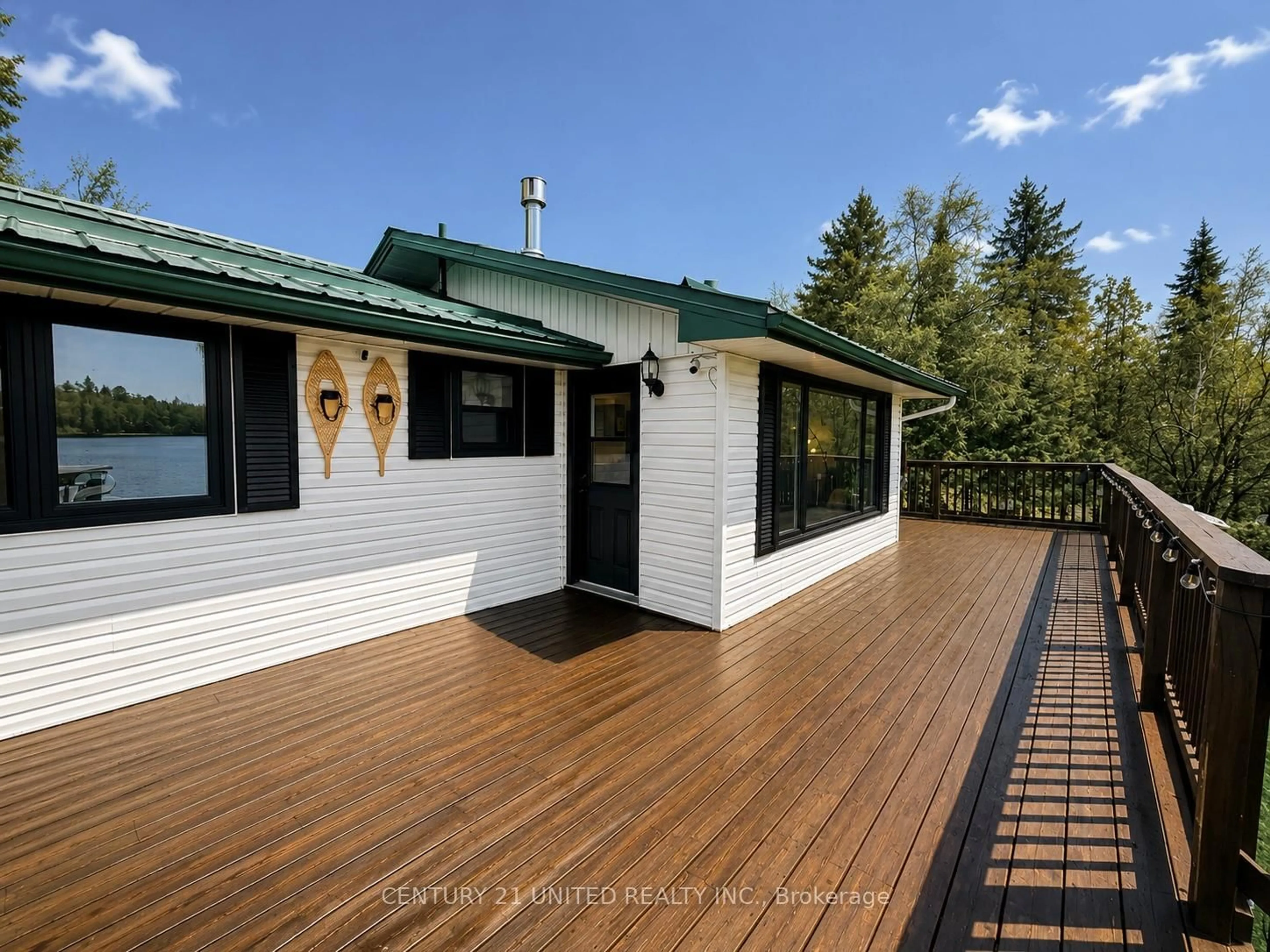 A pic from outside/outdoor area/front of a property/back of a property/a pic from drone, unknown for 16 Evergreen St, Kawartha Lakes Ontario K0L 2W0