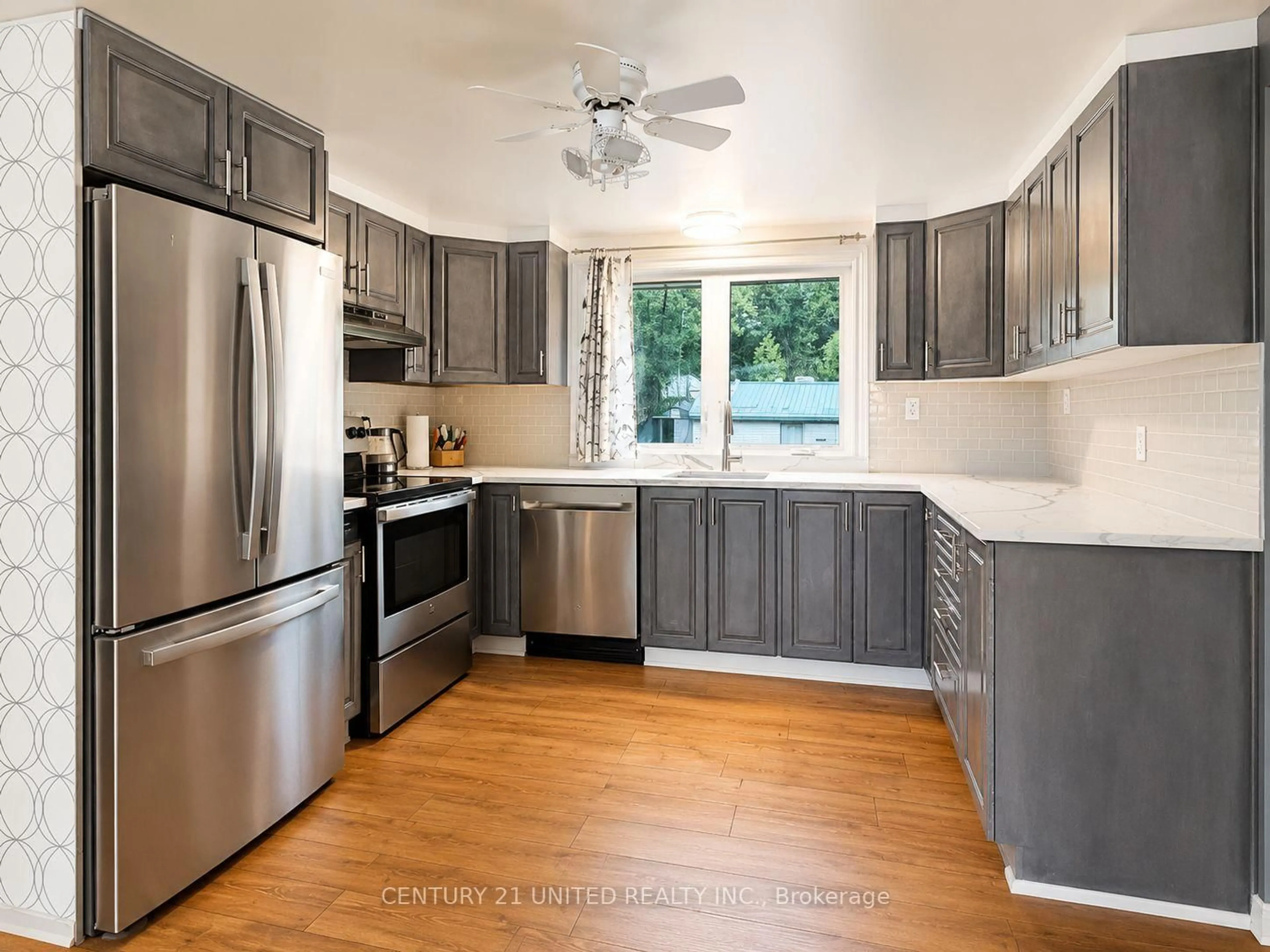 Open concept kitchen, unknown for 16 Evergreen St, Kawartha Lakes Ontario K0L 2W0