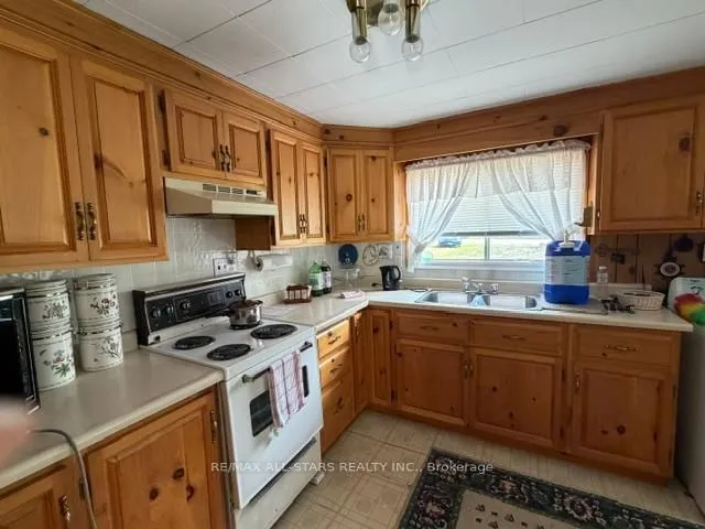 480 Kennedy Dr, Trent Lakes 5