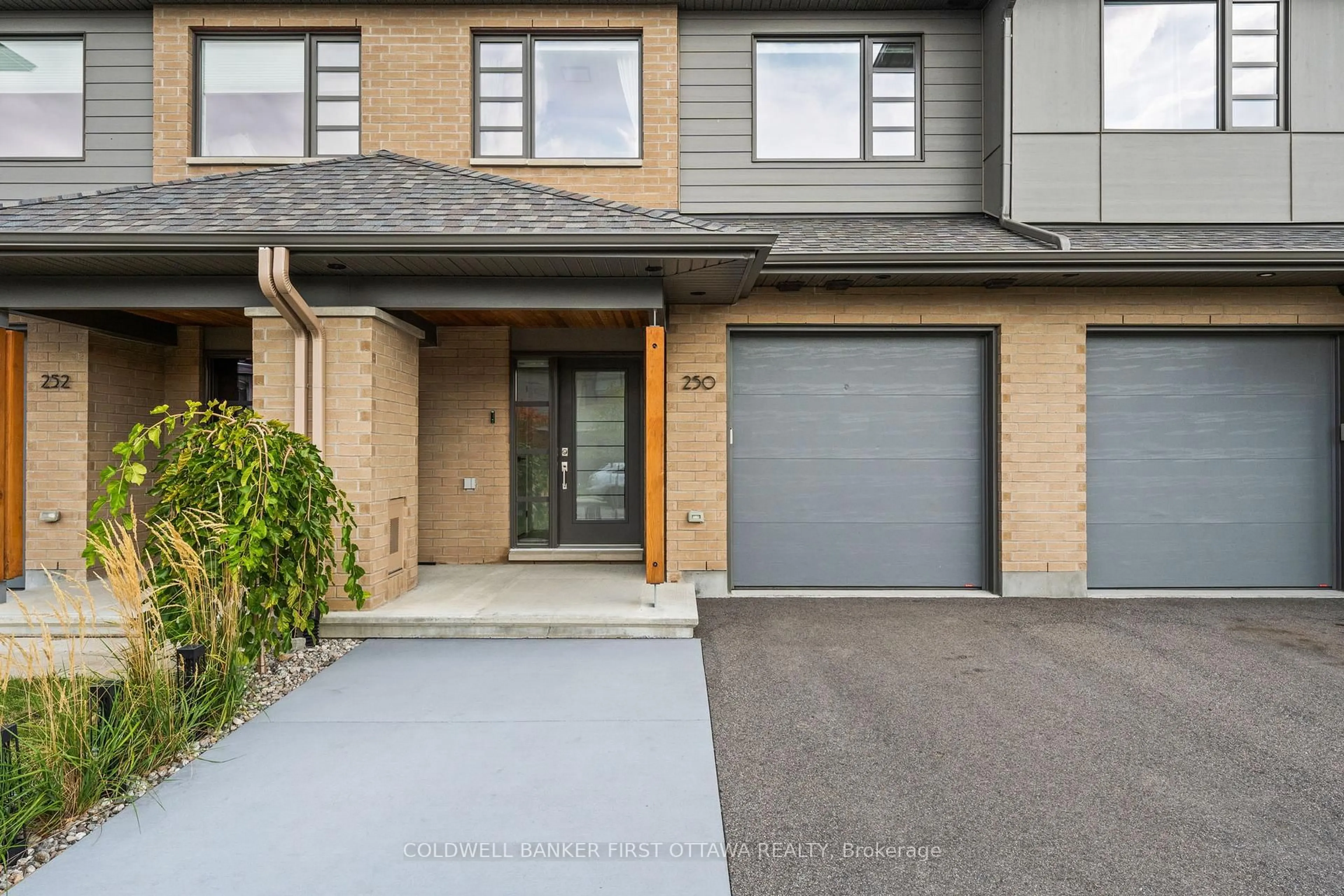 Home with brick exterior material, street for 250 Big Dipper St, Ottawa Ontario K4M 0J7