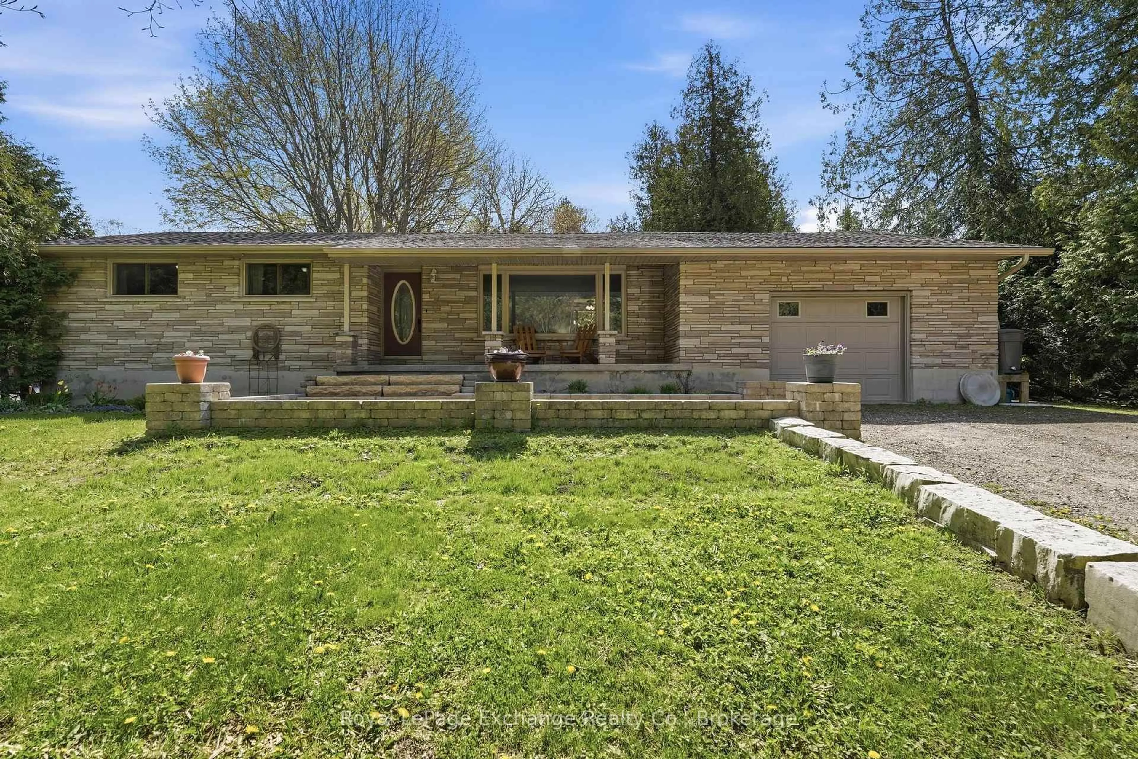 Home with brick exterior material, street for 81 Victoria St, Kincardine Ontario N0G 2T0
