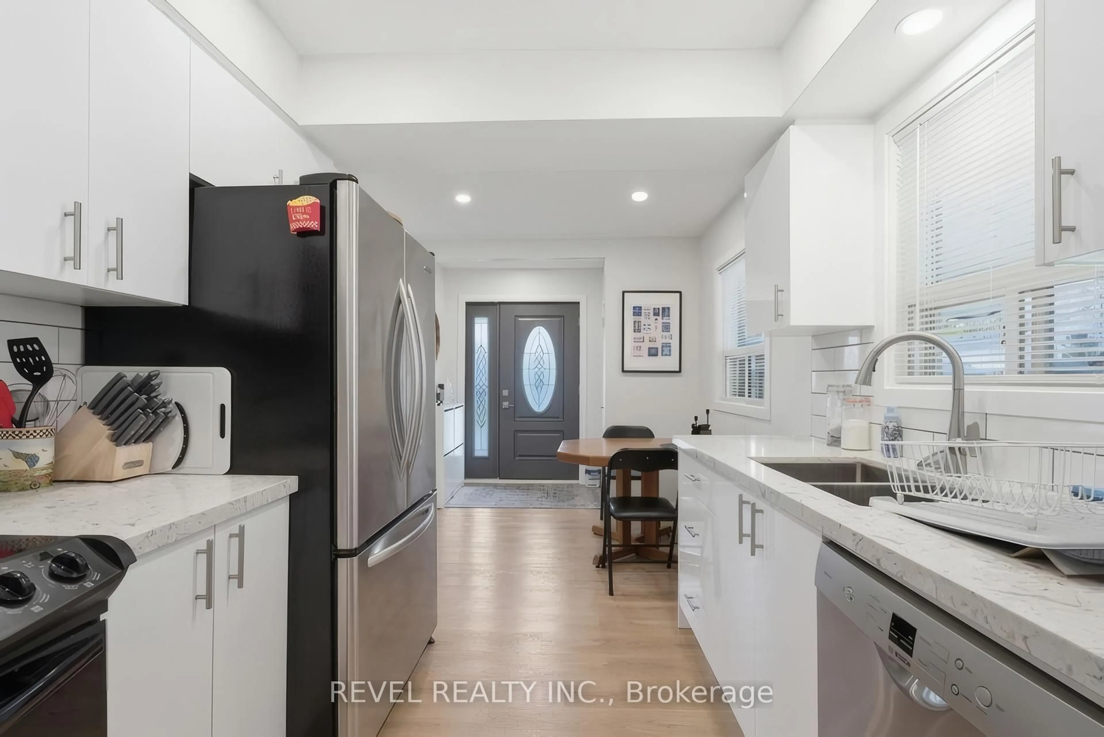 Open concept kitchen, ceramic/tile floor for 216 Stevenson St, Guelph Ontario N1E 5B2