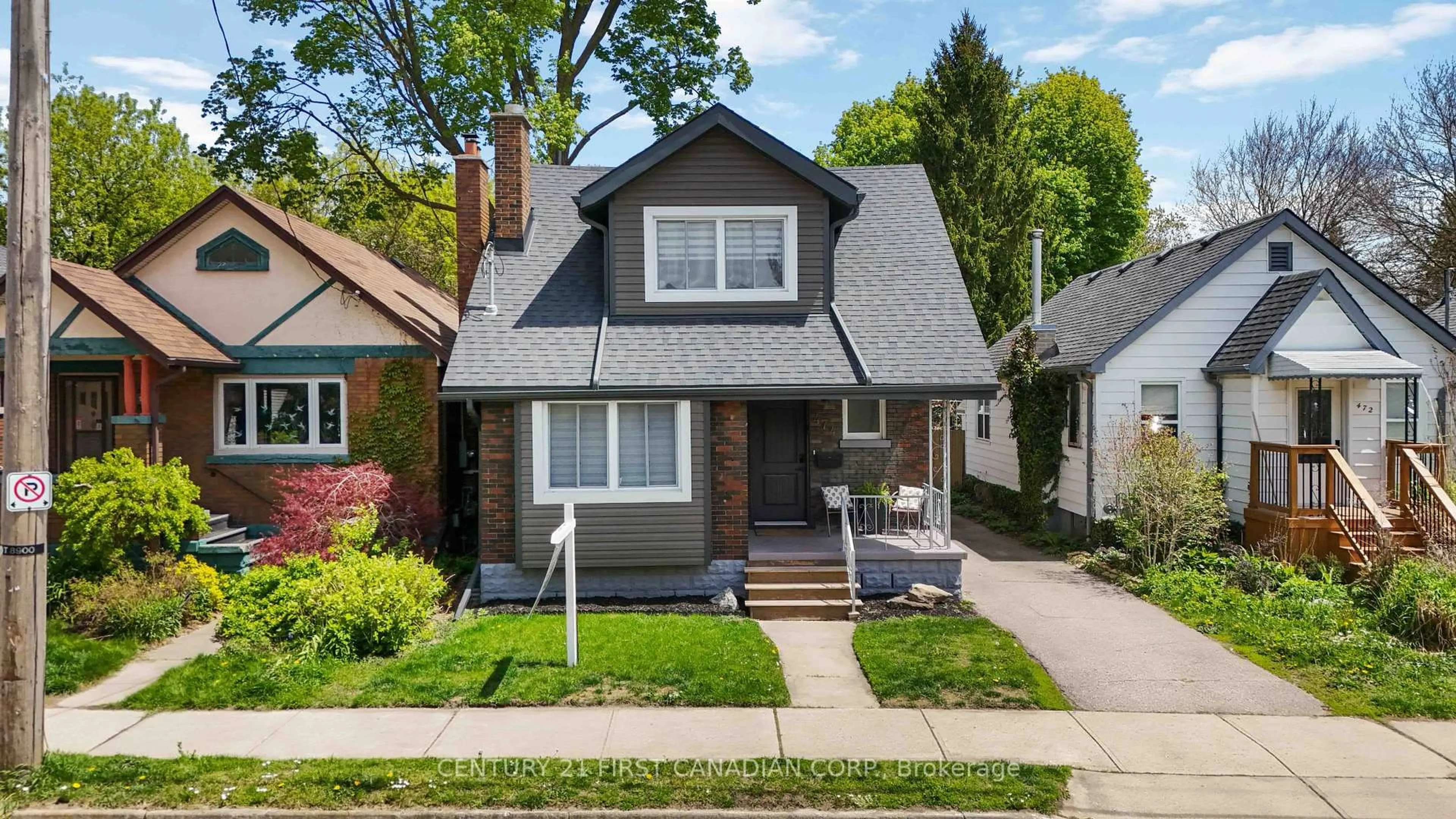 Home with brick exterior material, street for 474 Woodman Ave, London East Ontario N5W 3Z9