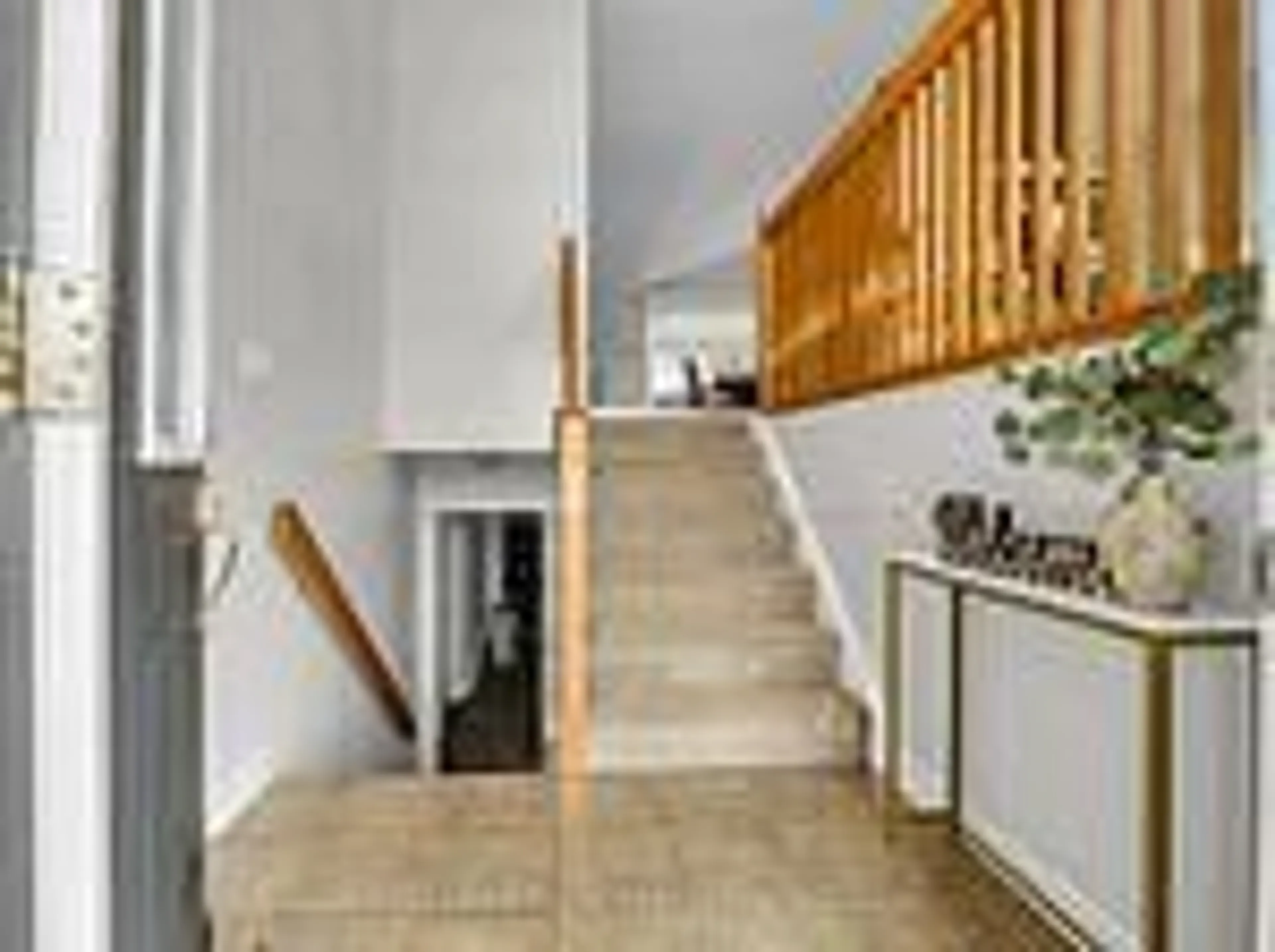 Unknown for 375 St Lawrence Dr, Welland Ontario L3C 7H7