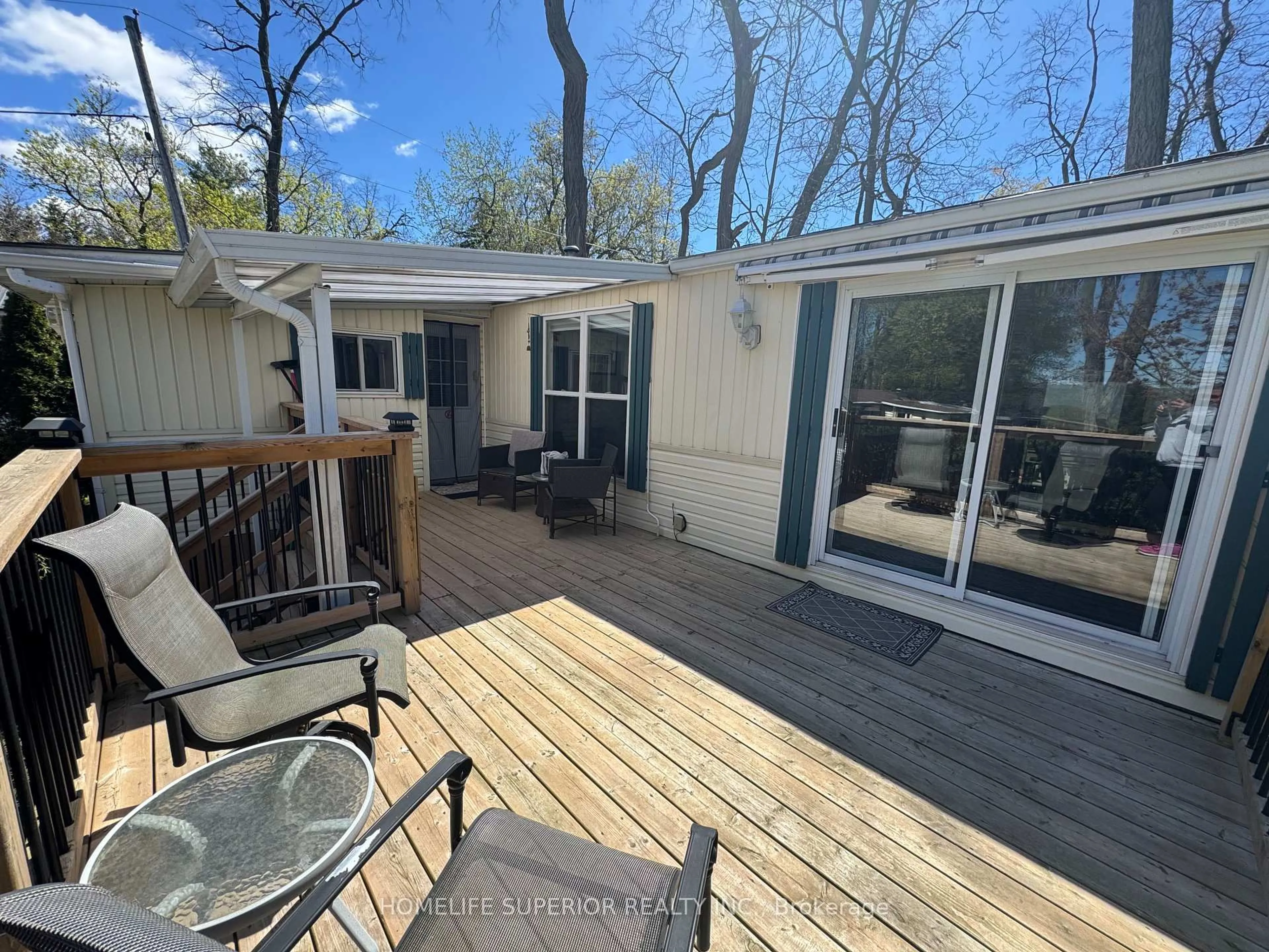 Patio, water/lake/river/ocean view for 485-5139 Halstead Beach Rd #5, Hamilton Township Ontario K0L 1E0