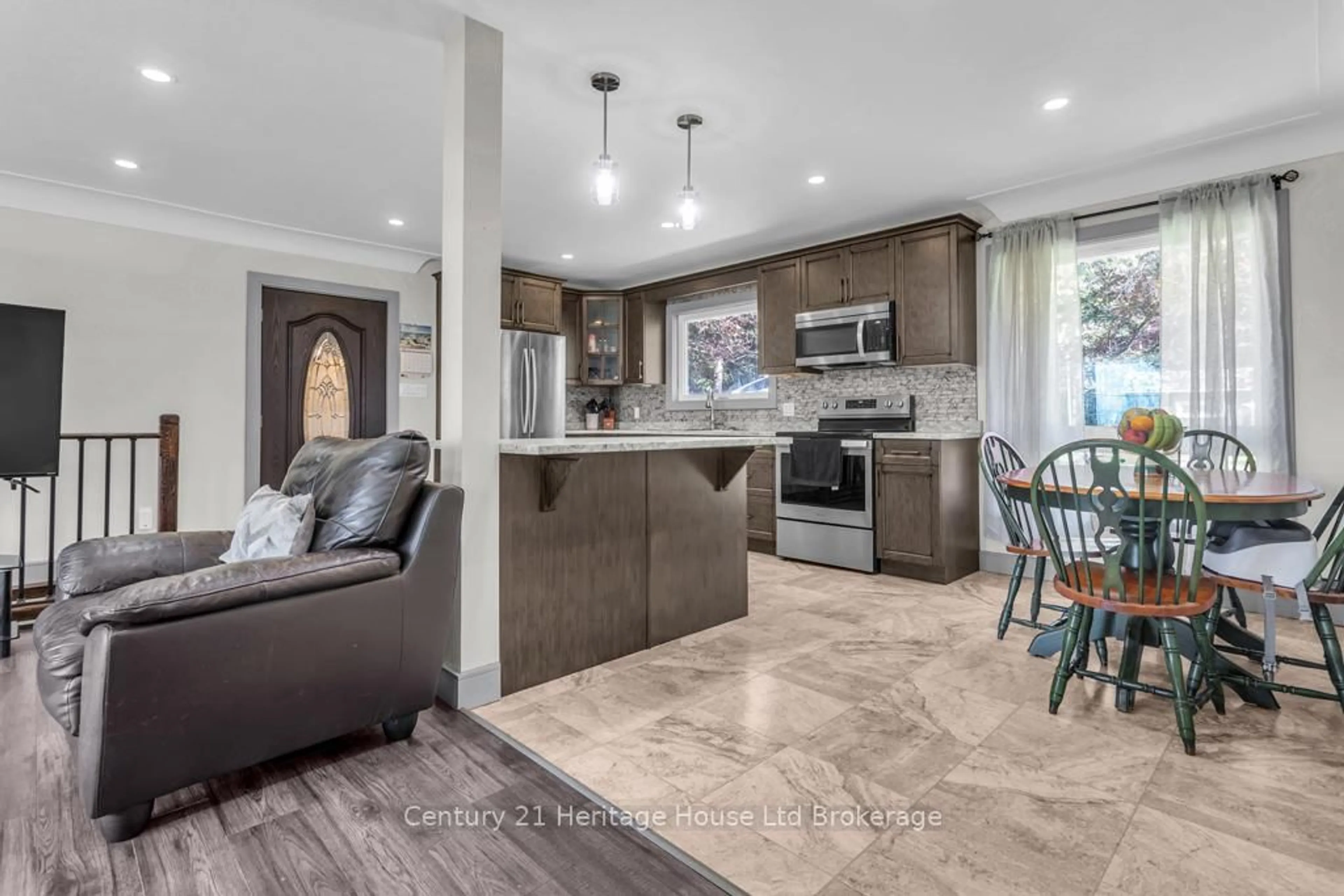 Open concept kitchen, ceramic/tile floor for 164575 Kellett Rd, South-West Oxford Ontario N4G 4G8