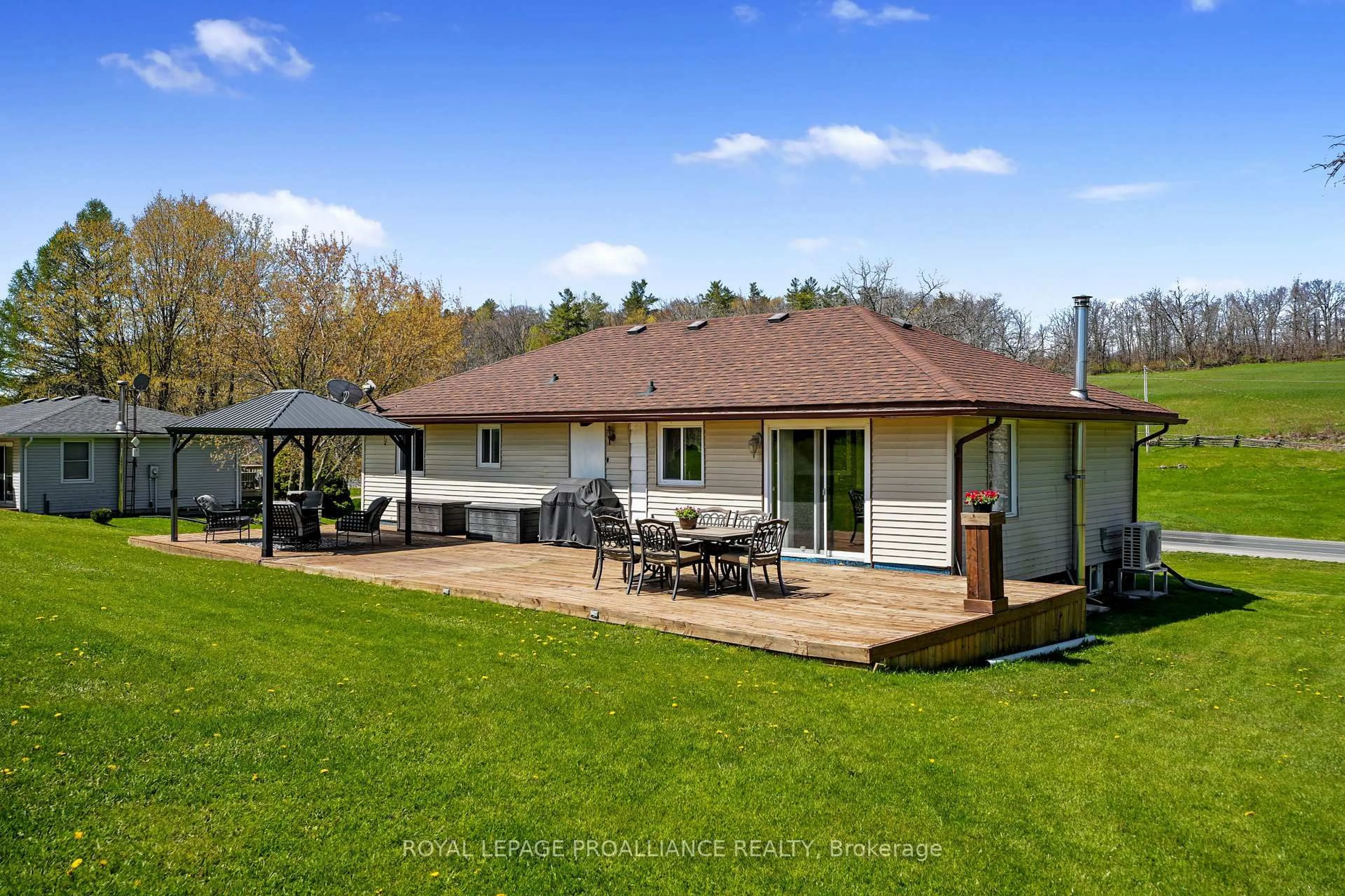 A pic from outside/outdoor area/front of a property/back of a property/a pic from drone, water/lake/river/ocean view for 7755 County 45 Rd, Alnwick/Haldimand Ontario K0K 2X0