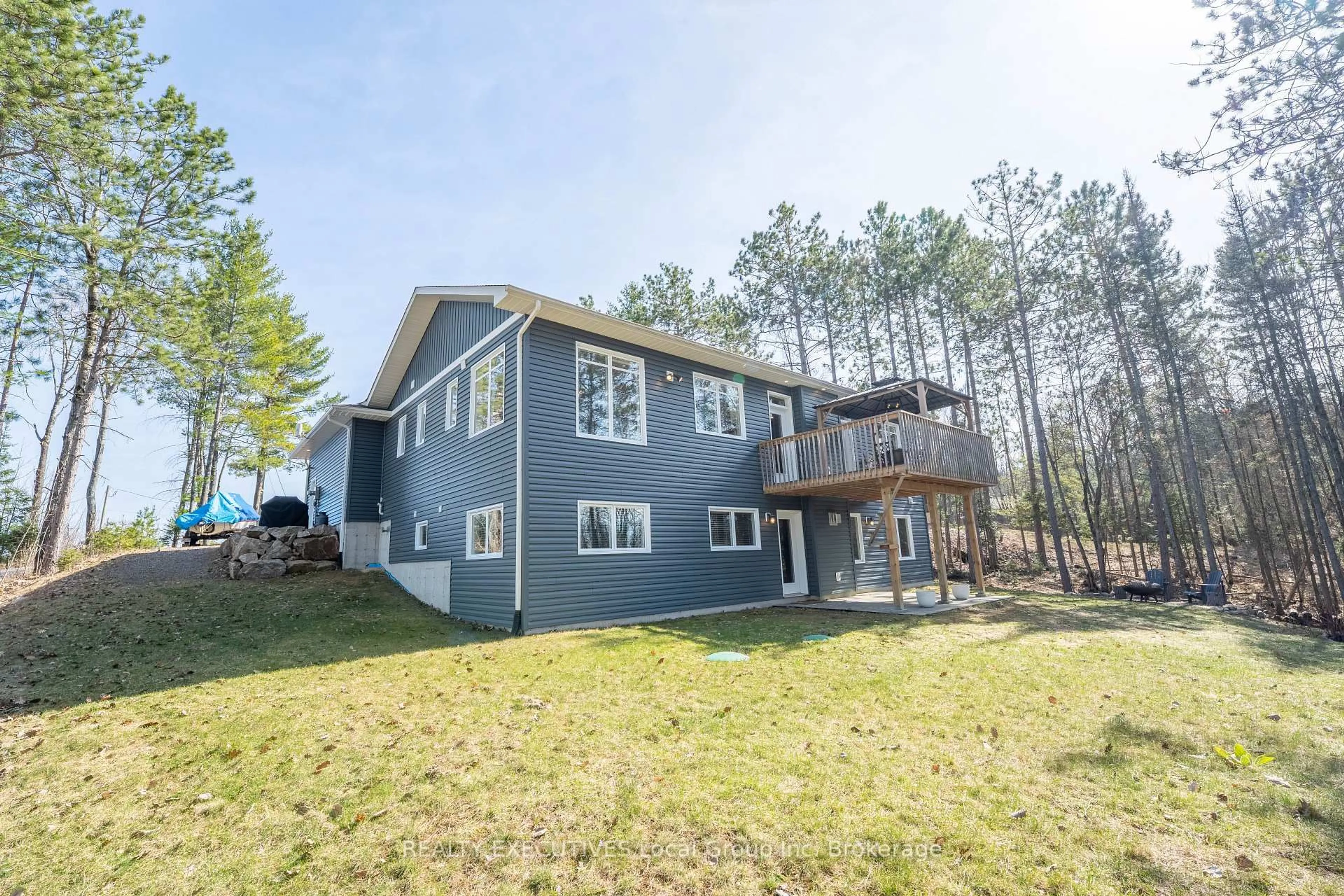 Unknown for 87 Oakridge Dr, East Ferris Ontario P0H 1K0