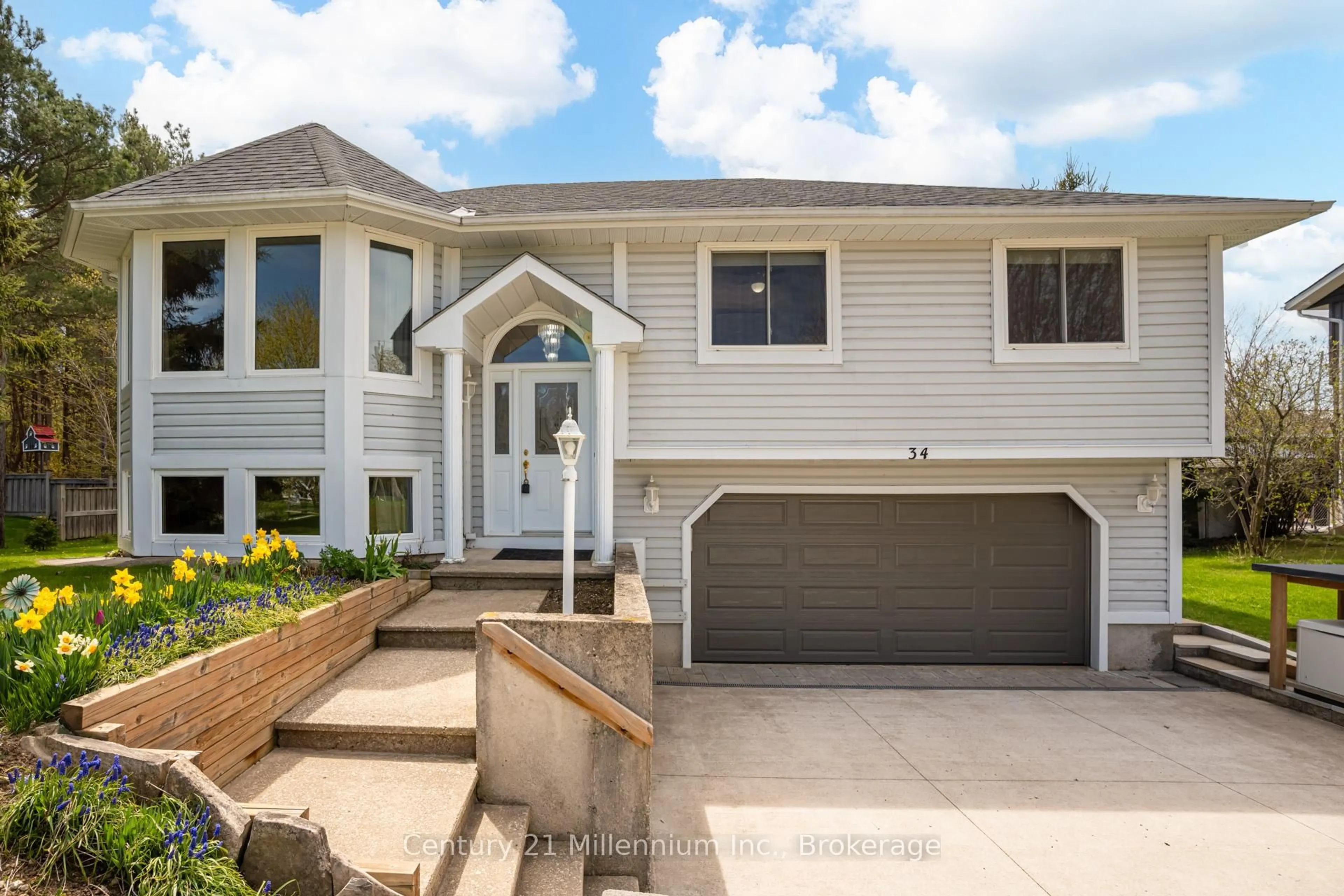 Home with vinyl exterior material, street for 34 Pine Tree Dr, South Bruce Peninsula Ontario N0H 2T0