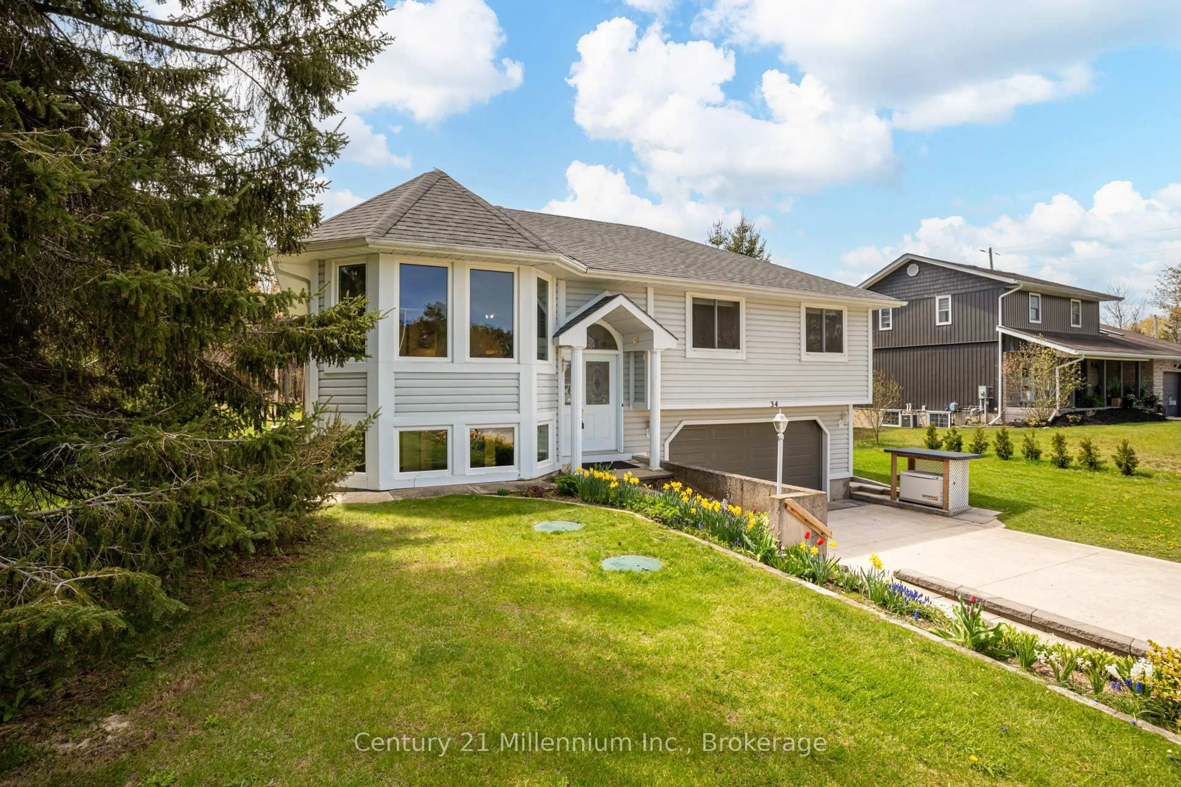 Home with vinyl exterior material, street for 34 Pine Tree Dr, South Bruce Peninsula Ontario N0H 2T0