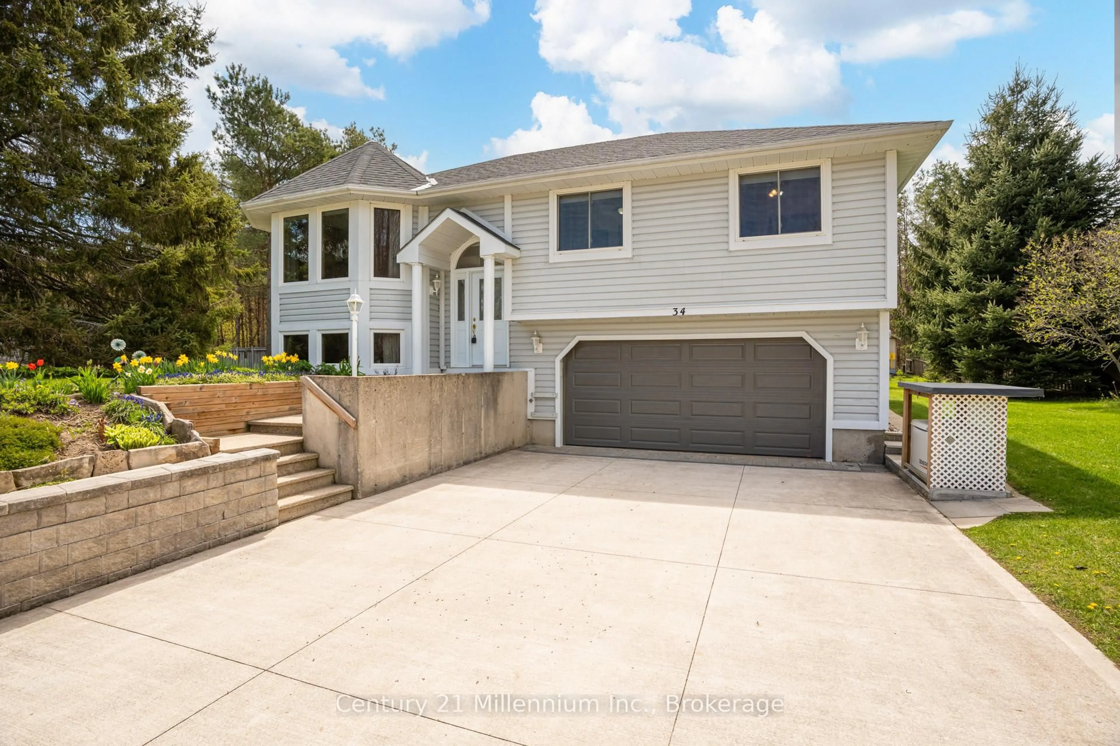 Home with vinyl exterior material, street for 34 Pine Tree Dr, South Bruce Peninsula Ontario N0H 2T0