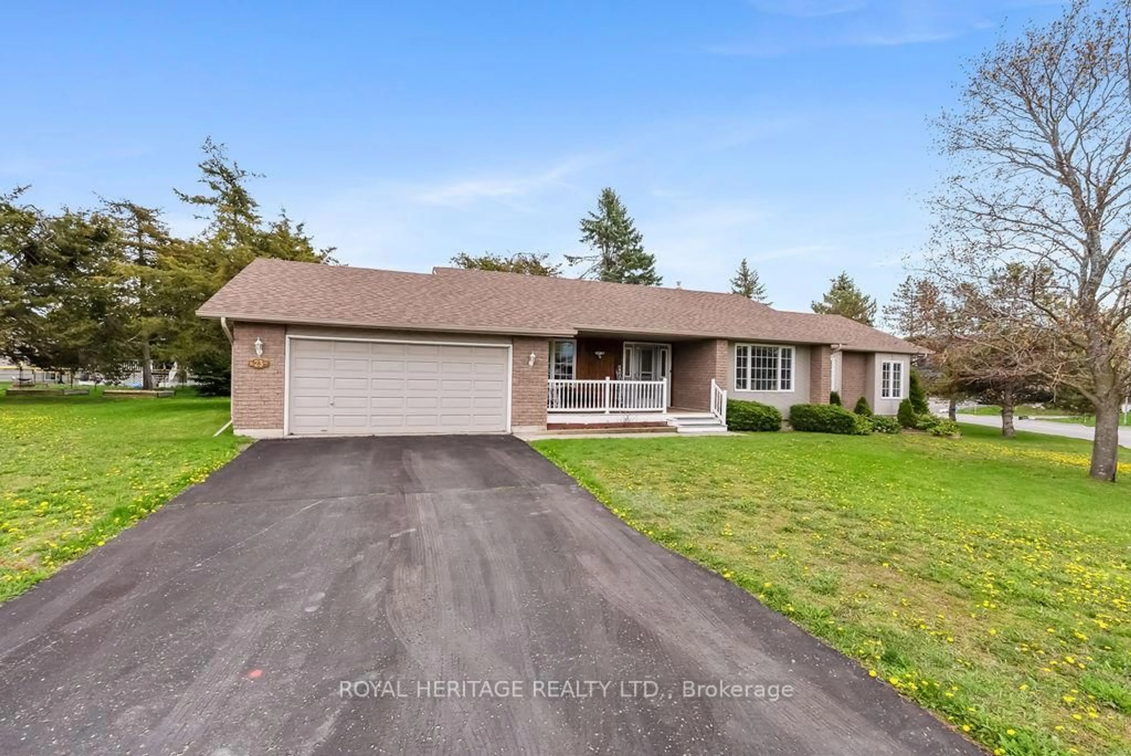A pic from outside/outdoor area/front of a property/back of a property/a pic from drone, street for 23 Juniper Crt, Kawartha Lakes Ontario K0M 1A0