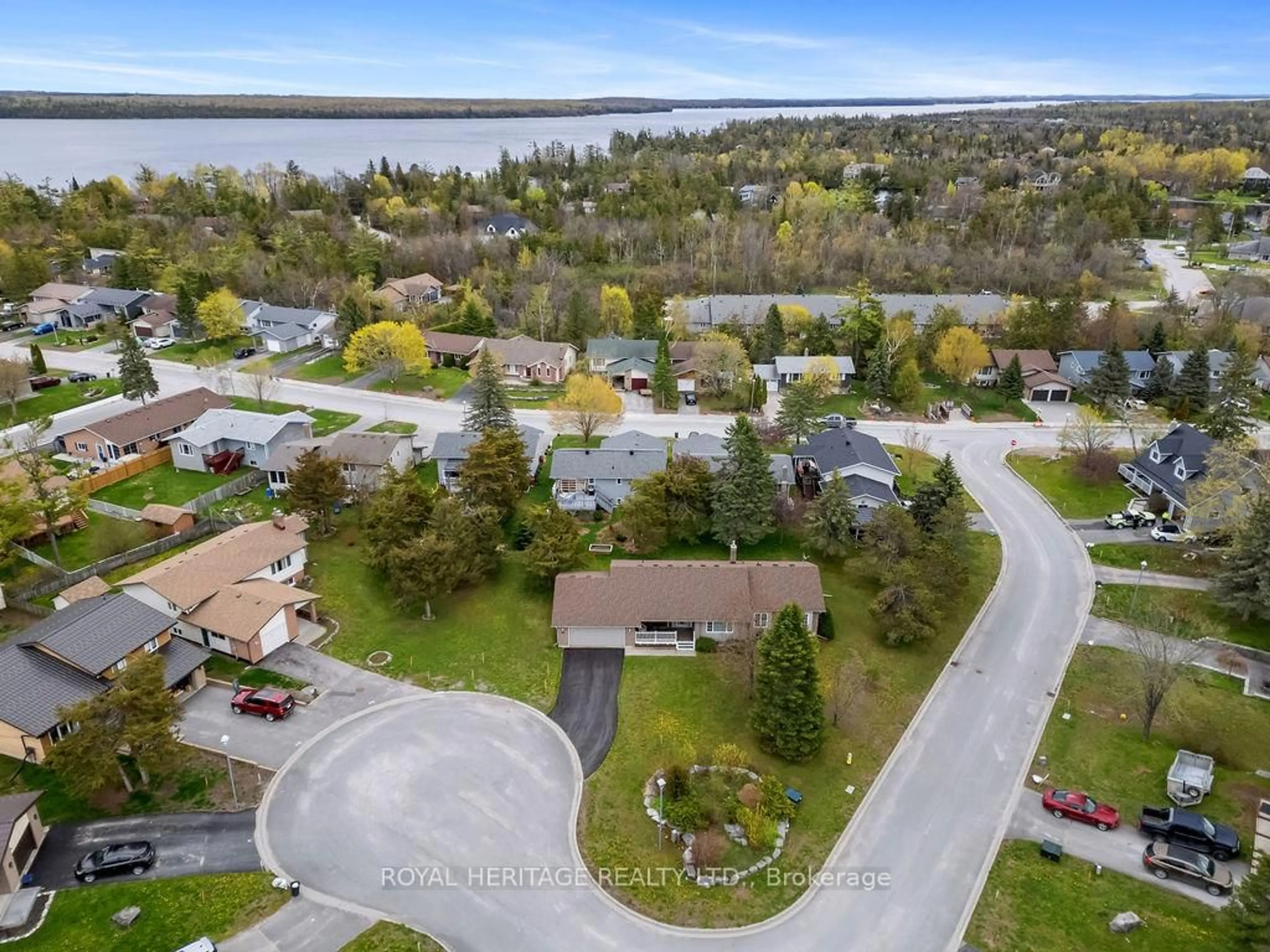 A pic from outside/outdoor area/front of a property/back of a property/a pic from drone, water/lake/river/ocean view for 23 Juniper Crt, Kawartha Lakes Ontario K0M 1A0