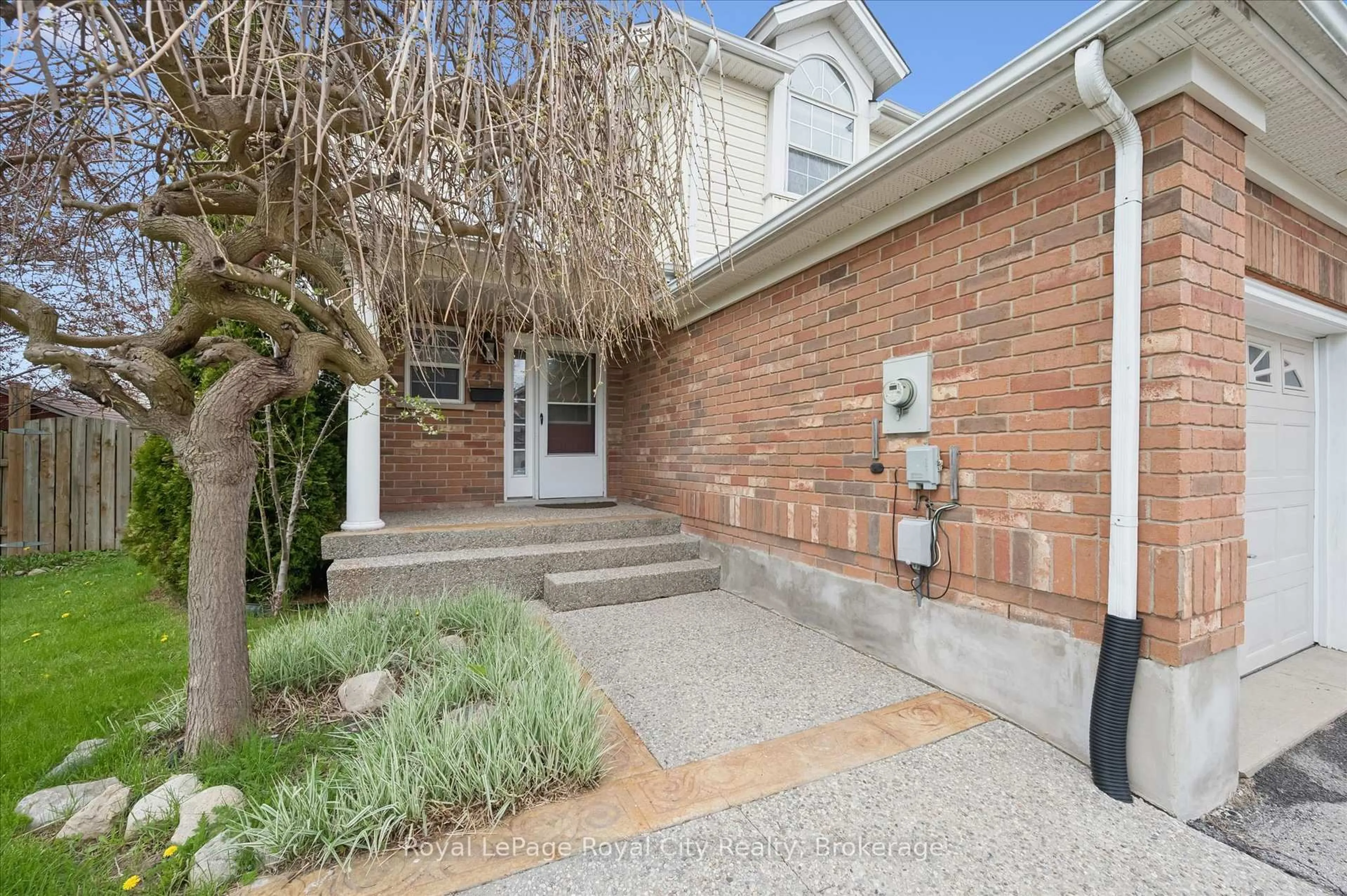 Unknown for 43 Kearney St, Guelph Ontario N1E 7B9