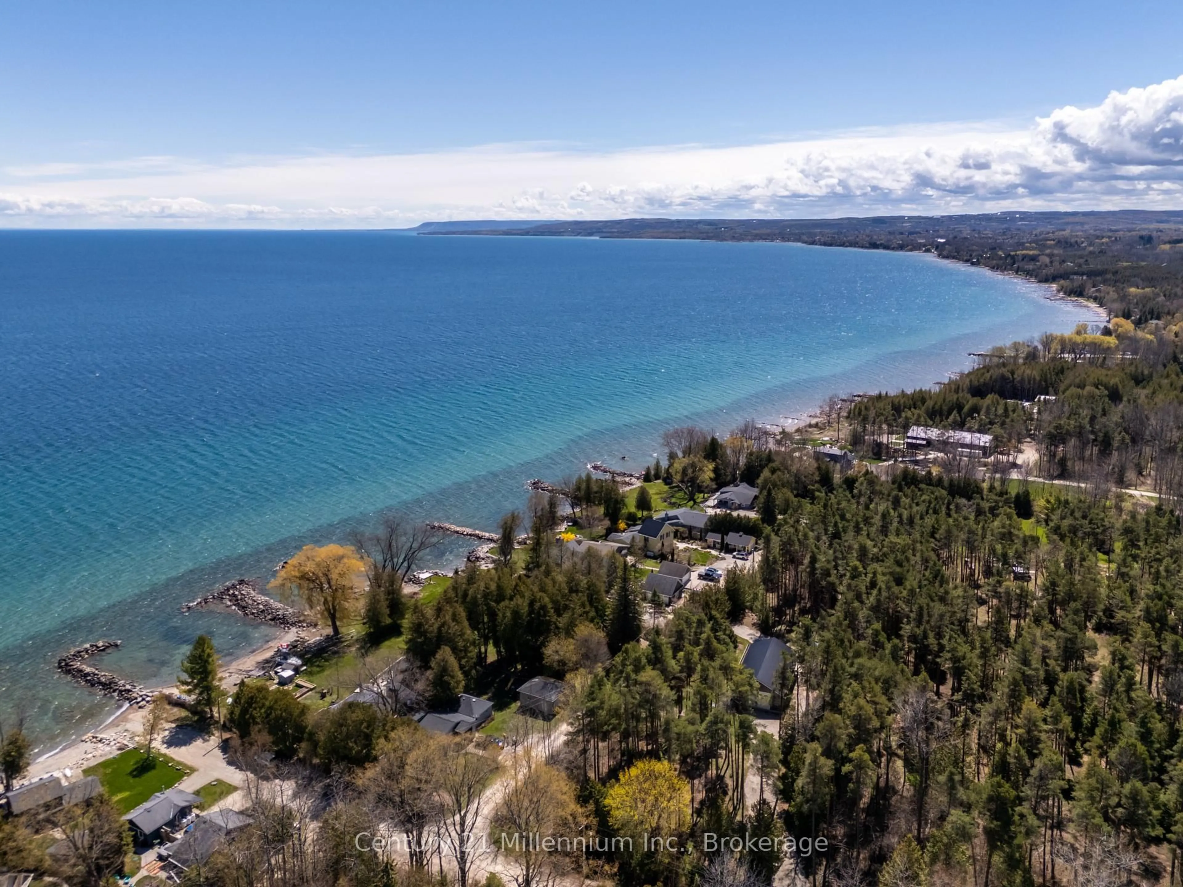 A pic from outside/outdoor area/front of a property/back of a property/a pic from drone, water/lake/river/ocean view for 117 Kiowana Beach Rd, Meaford Ontario N4L 1W5