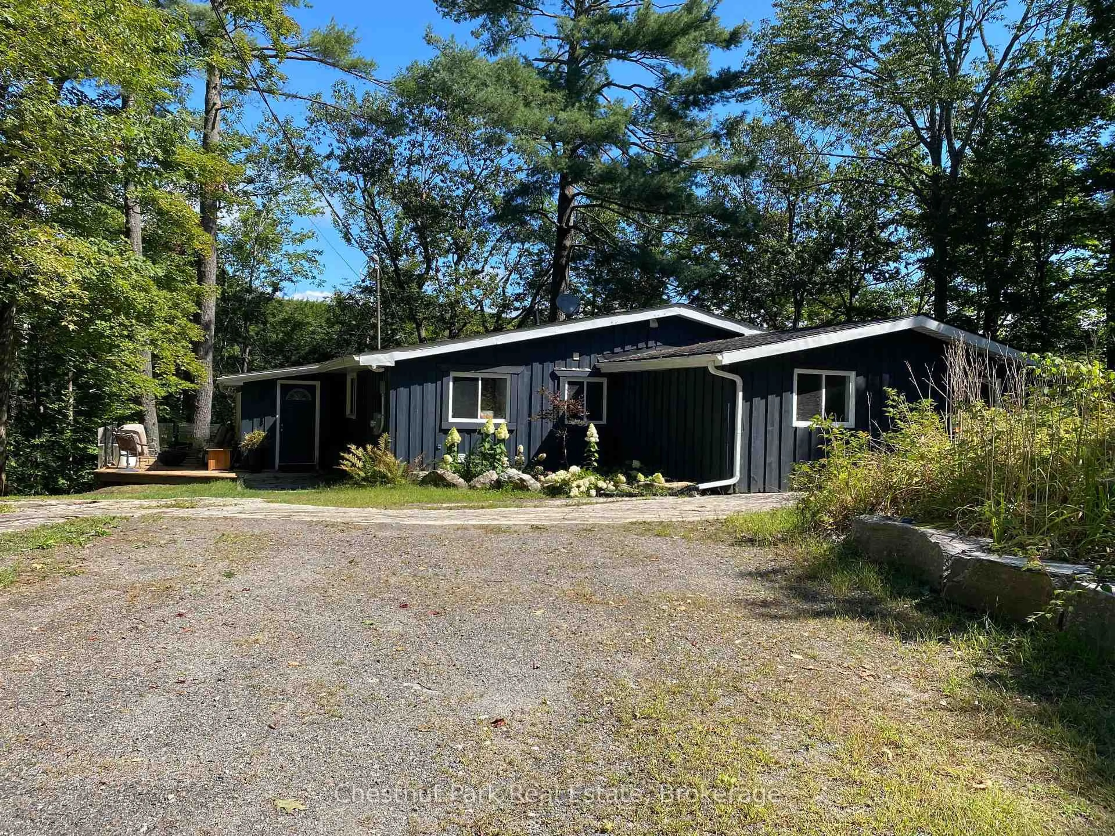 A pic from outside/outdoor area/front of a property/back of a property/a pic from drone, street for 1019 Old Bala Rd, Muskoka Lakes Ontario P0C 1A0