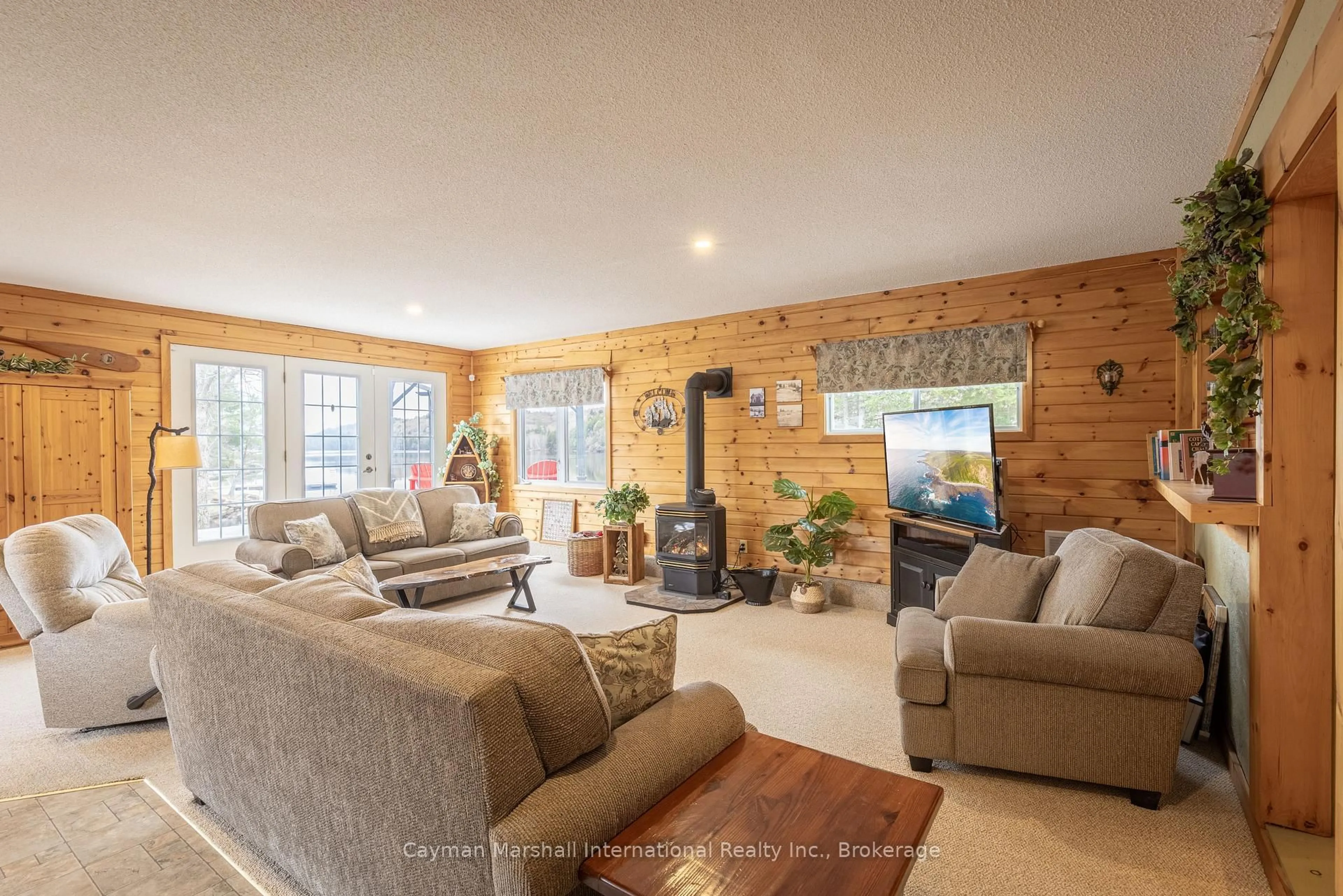 Living room with furniture, unknown for 143 South Dr, Huntsville Ontario P1H 2J2