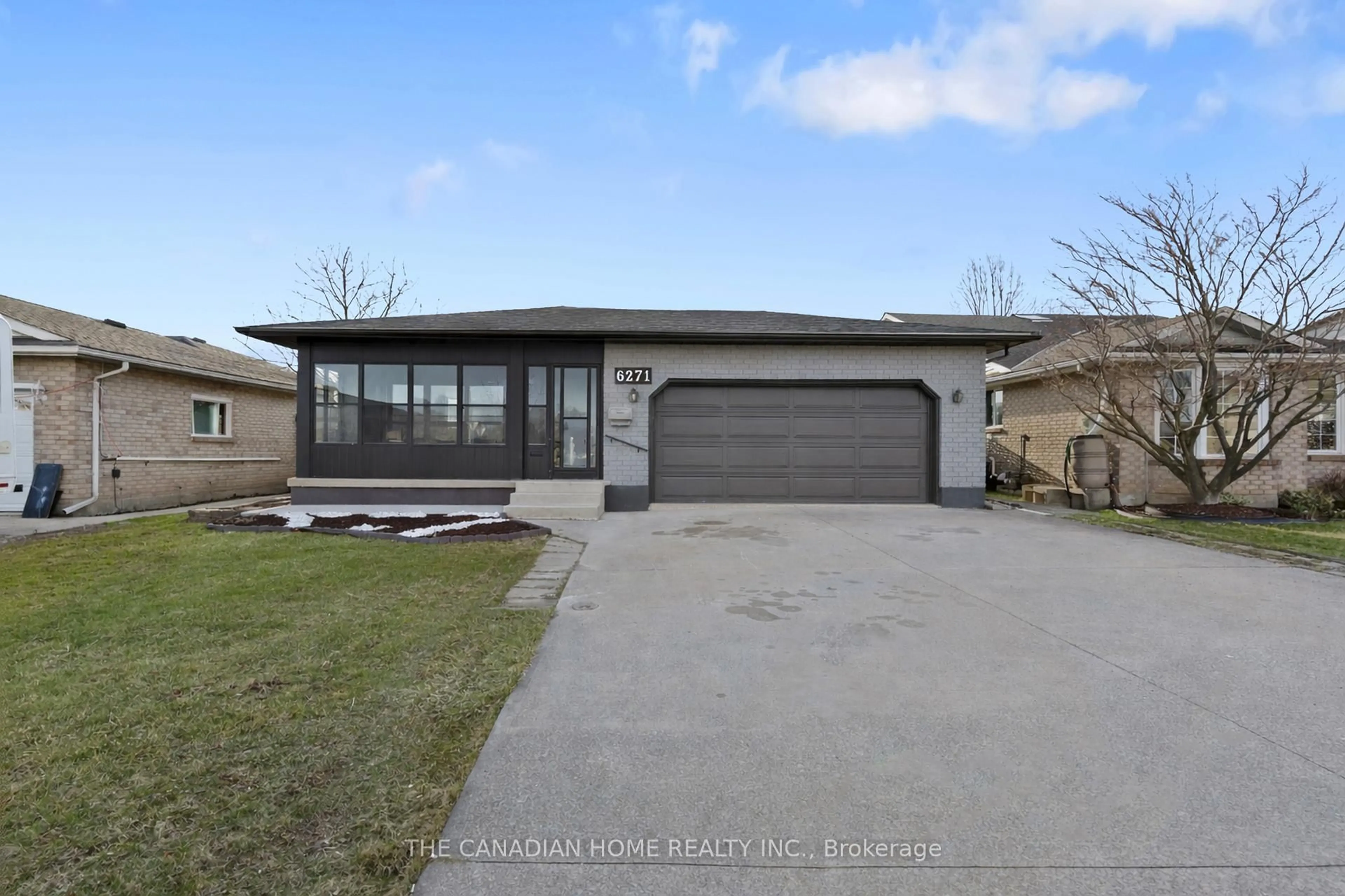 Home with vinyl exterior material, street for 6271 Sherri Ave, Niagara Falls Ontario L2H 2W7
