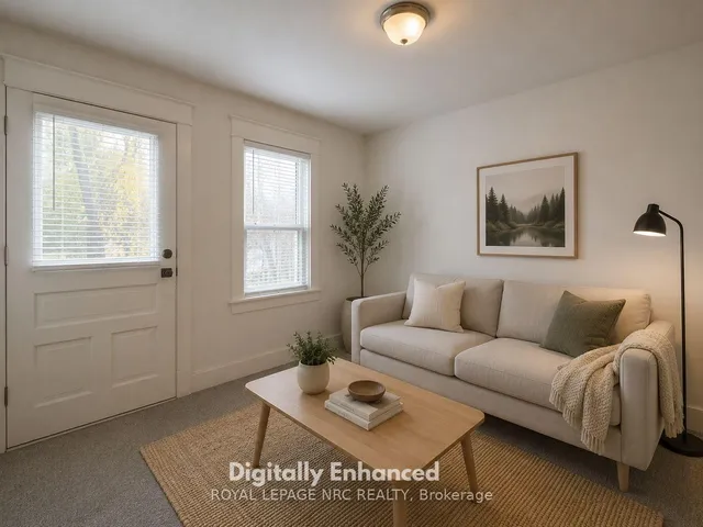 39 Manchester Ave, St. Catharines 5