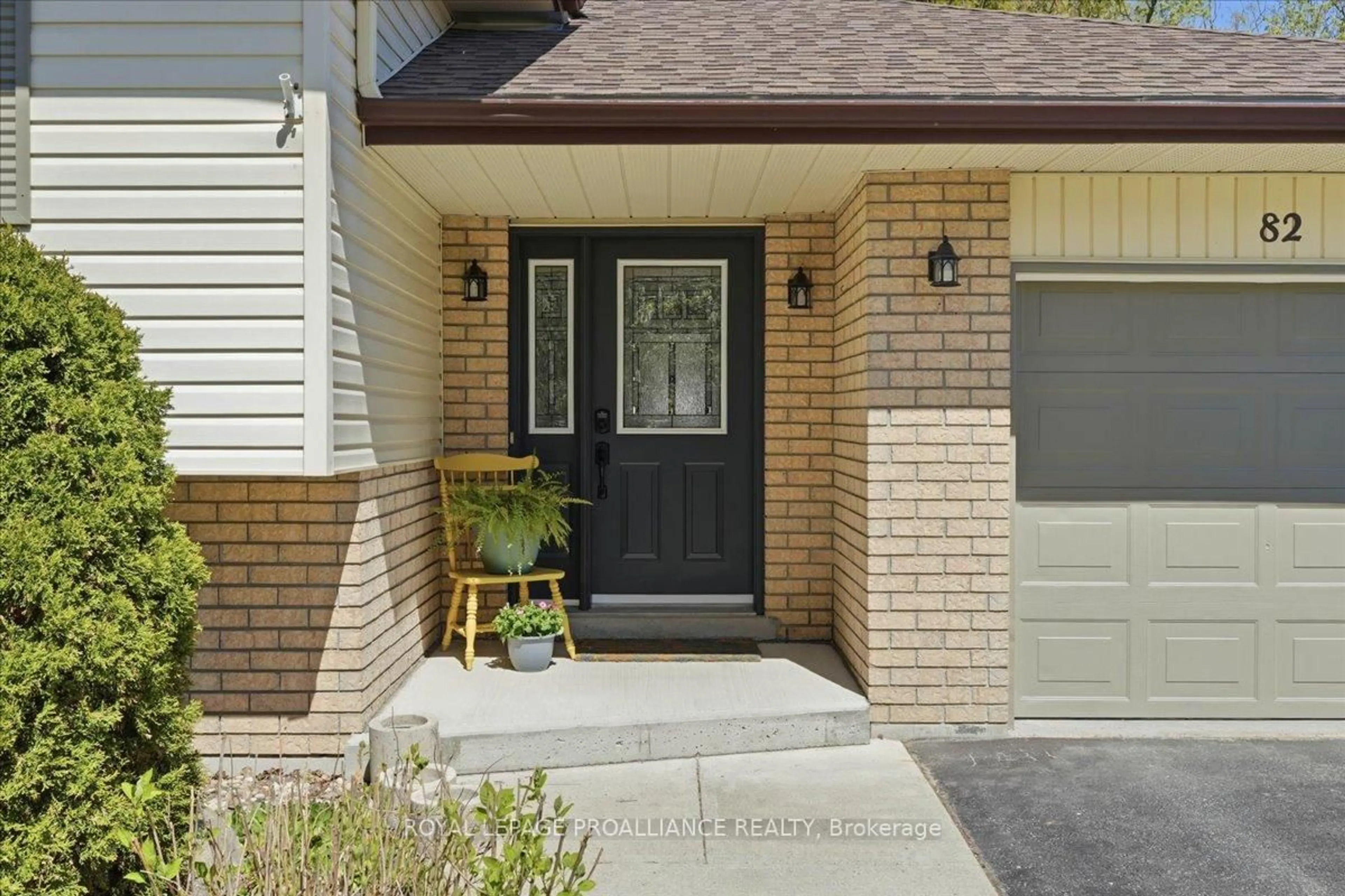 Unknown for 82 West Mary St, Prince Edward County Ontario K0K 2T0