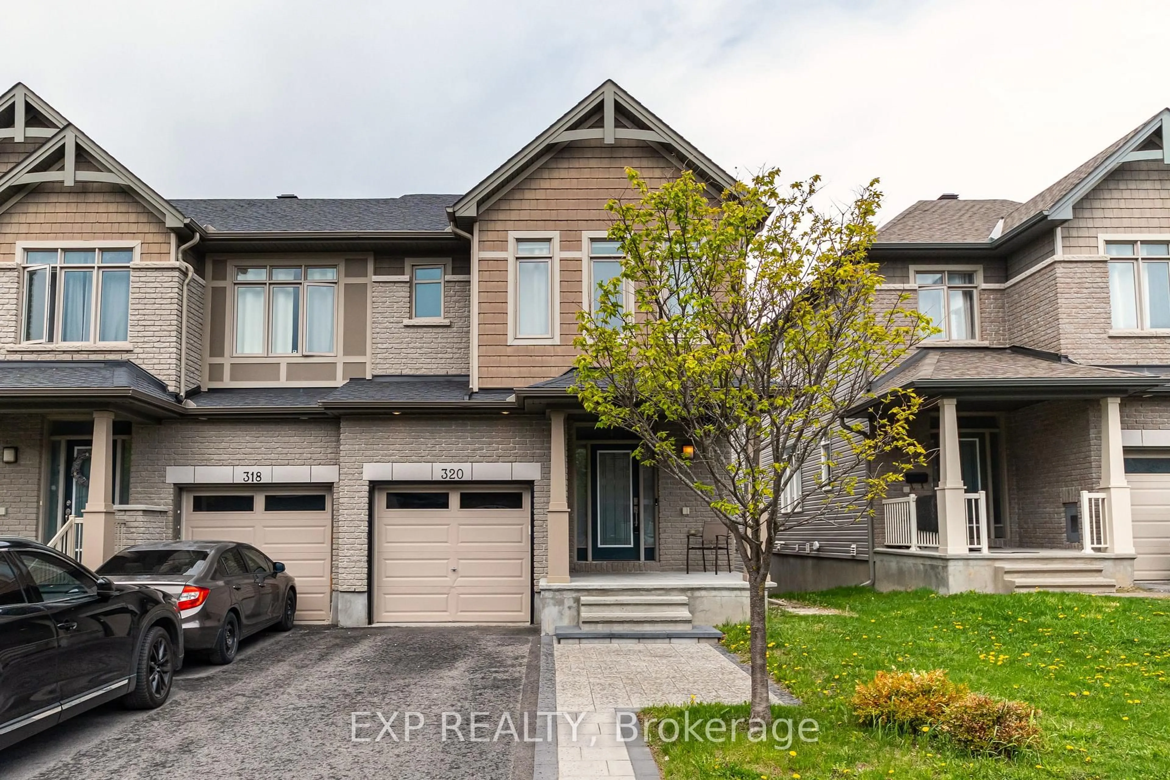 Unknown for 320 Broadridge Cres, Ottawa Ontario K1W 0H1