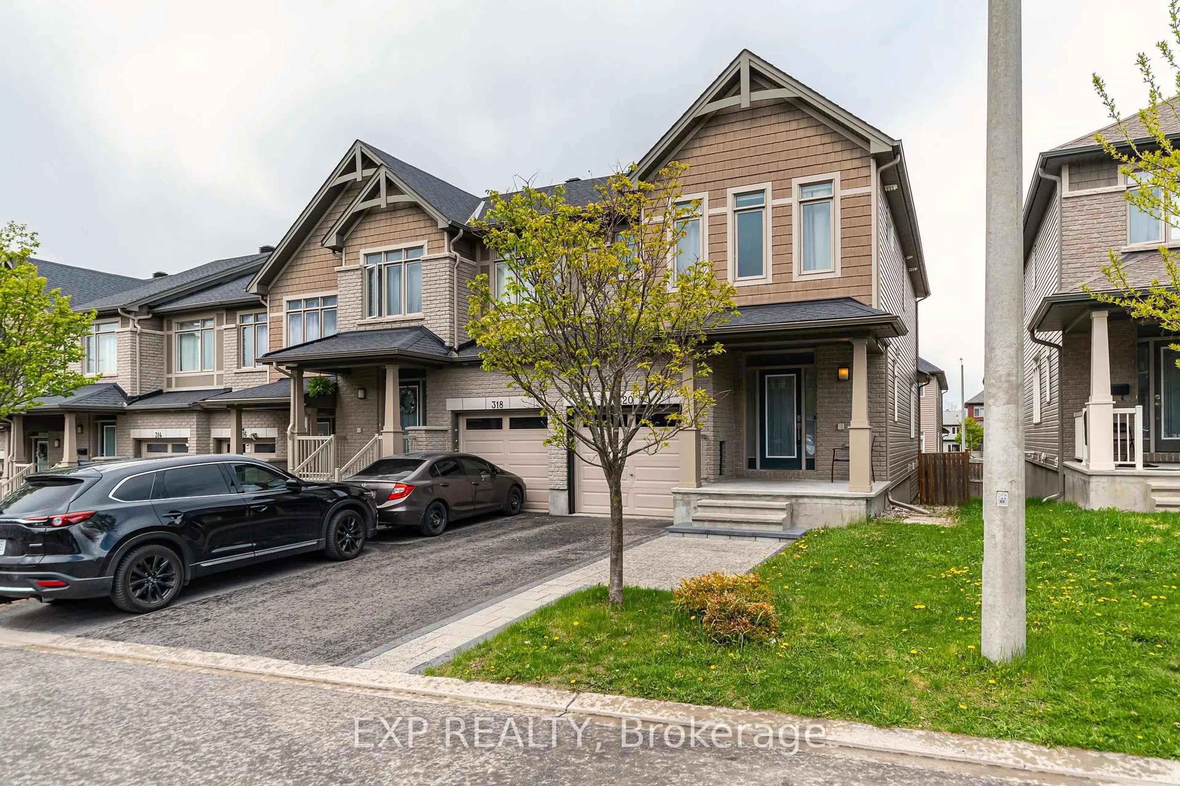 Unknown for 320 Broadridge Cres, Ottawa Ontario K1W 0H1