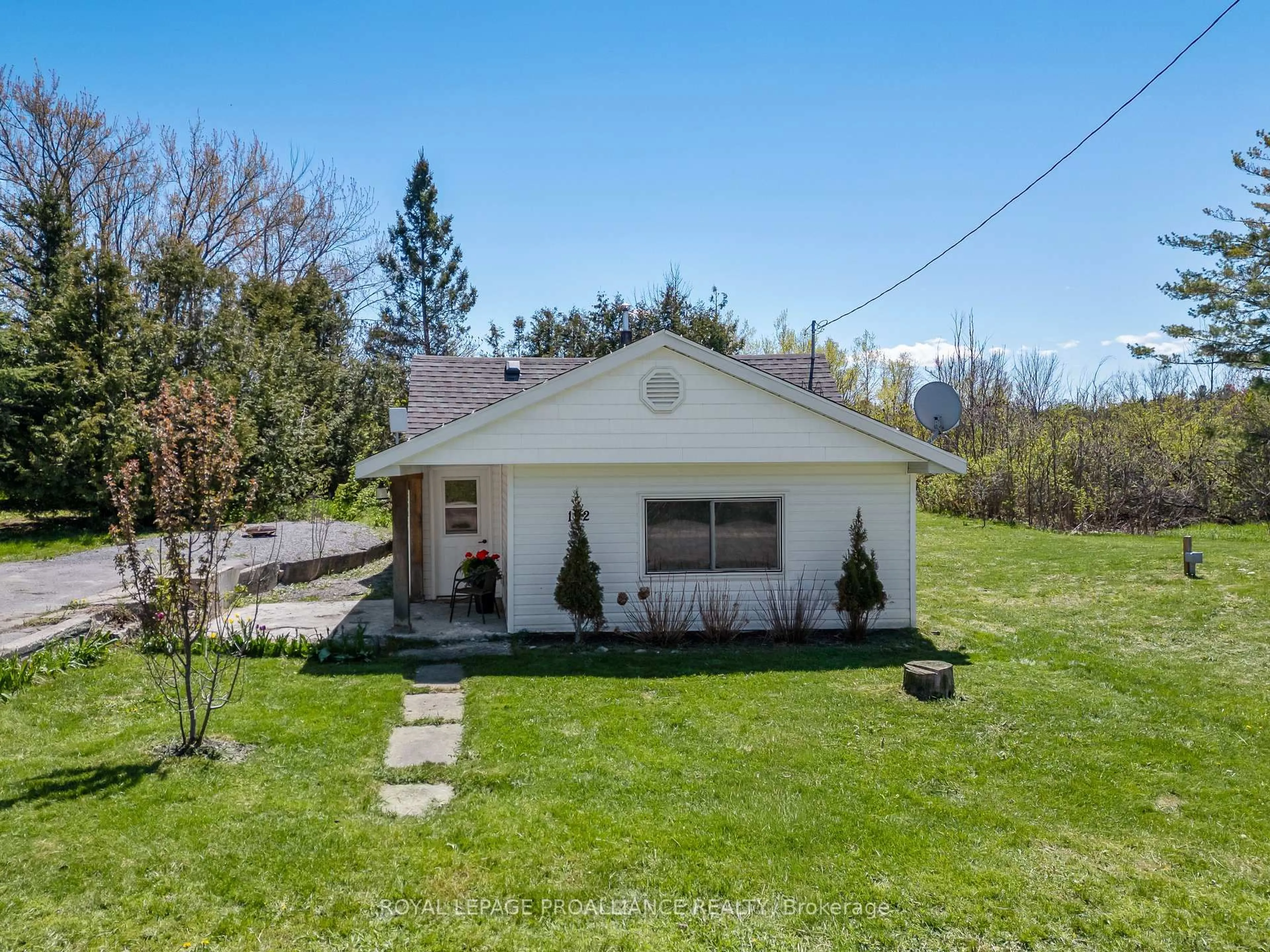 A pic from outside/outdoor area/front of a property/back of a property/a pic from drone, unknown for 192 Crookston Rd, Madoc Ontario K0K 2K0