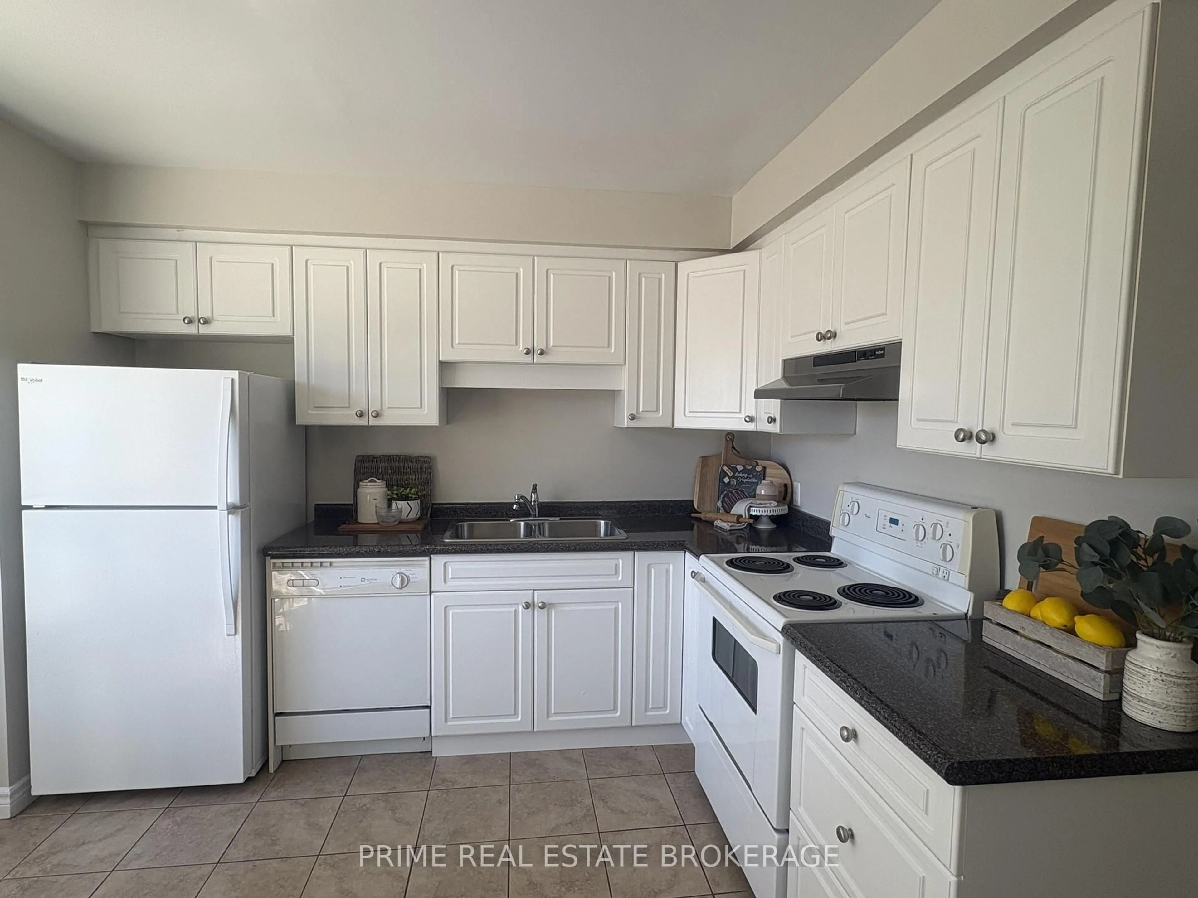 Standard kitchen, unknown for 35 Waterman Ave #58, London South Ontario N6C 5T8