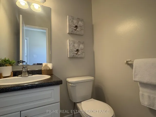 35 Waterman Ave #58, London South 4