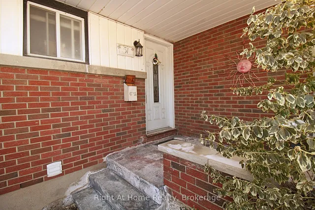 51 Glengarry Rd, St. Catharines 2