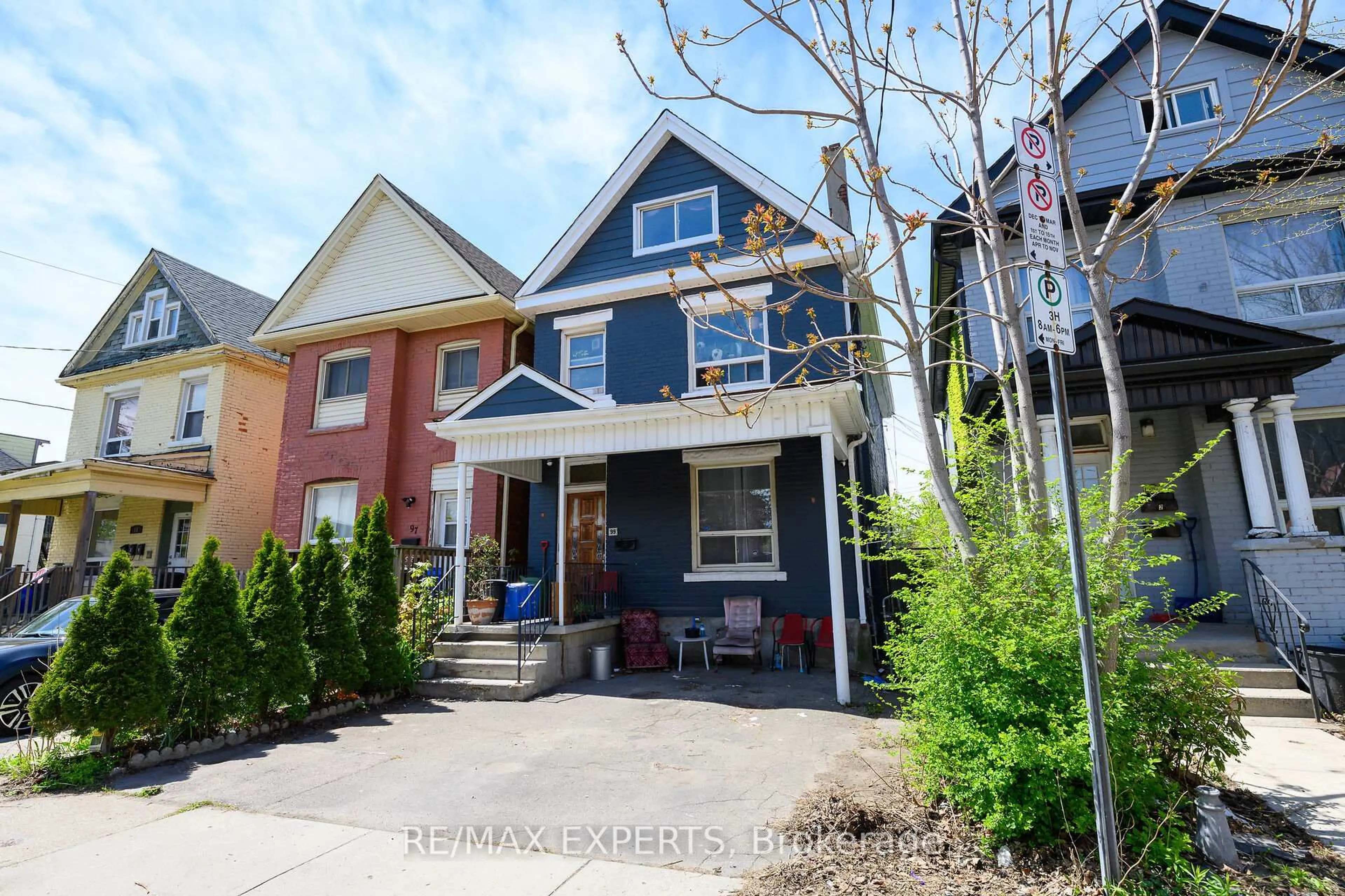 Home with brick exterior material, street for 99 Leeming St, Hamilton Ontario L8L 5T5
