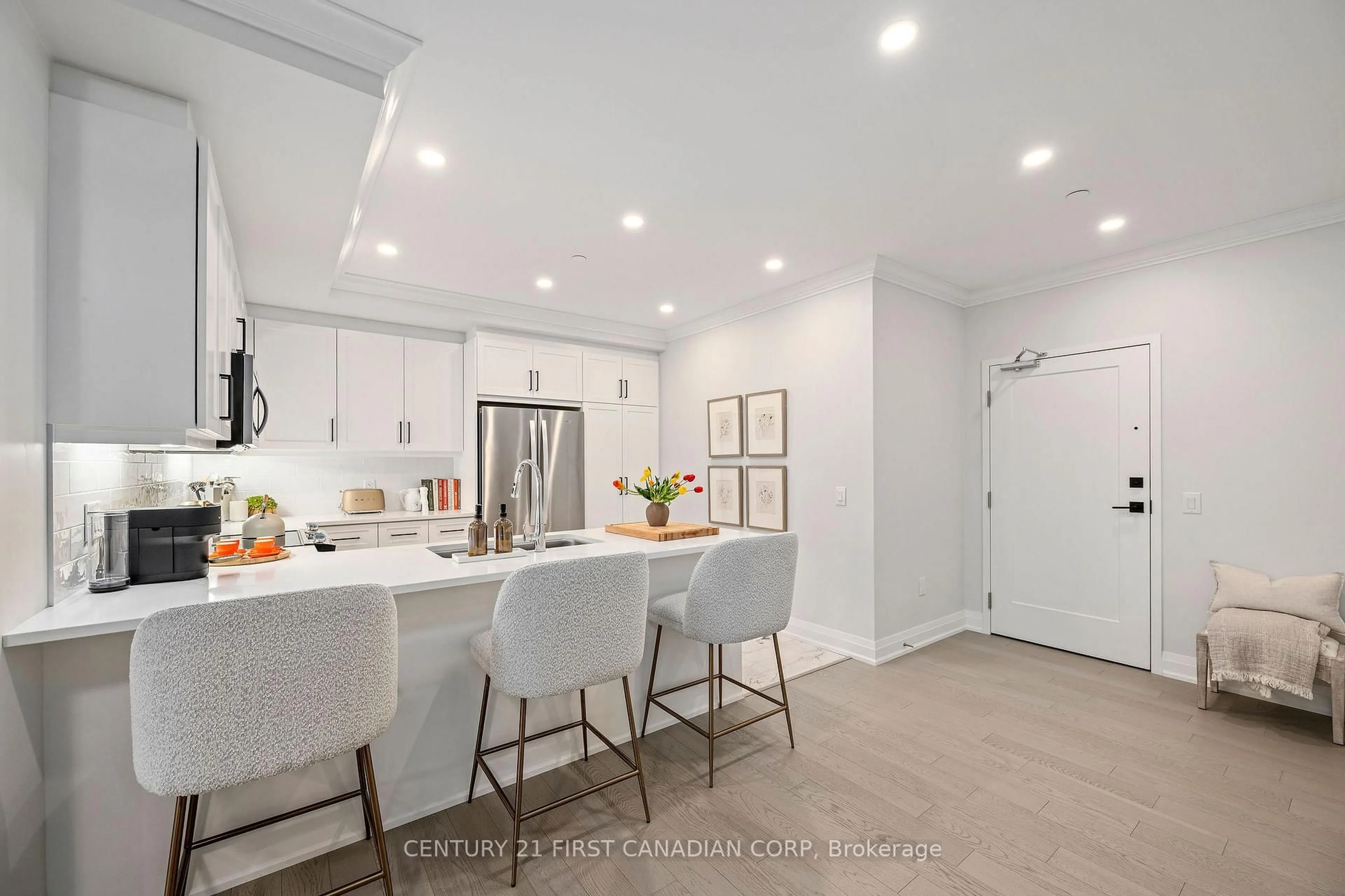Open concept kitchen, ceramic/tile floor for 1560 Upper West Ave #313, London South Ontario N6K 0M4