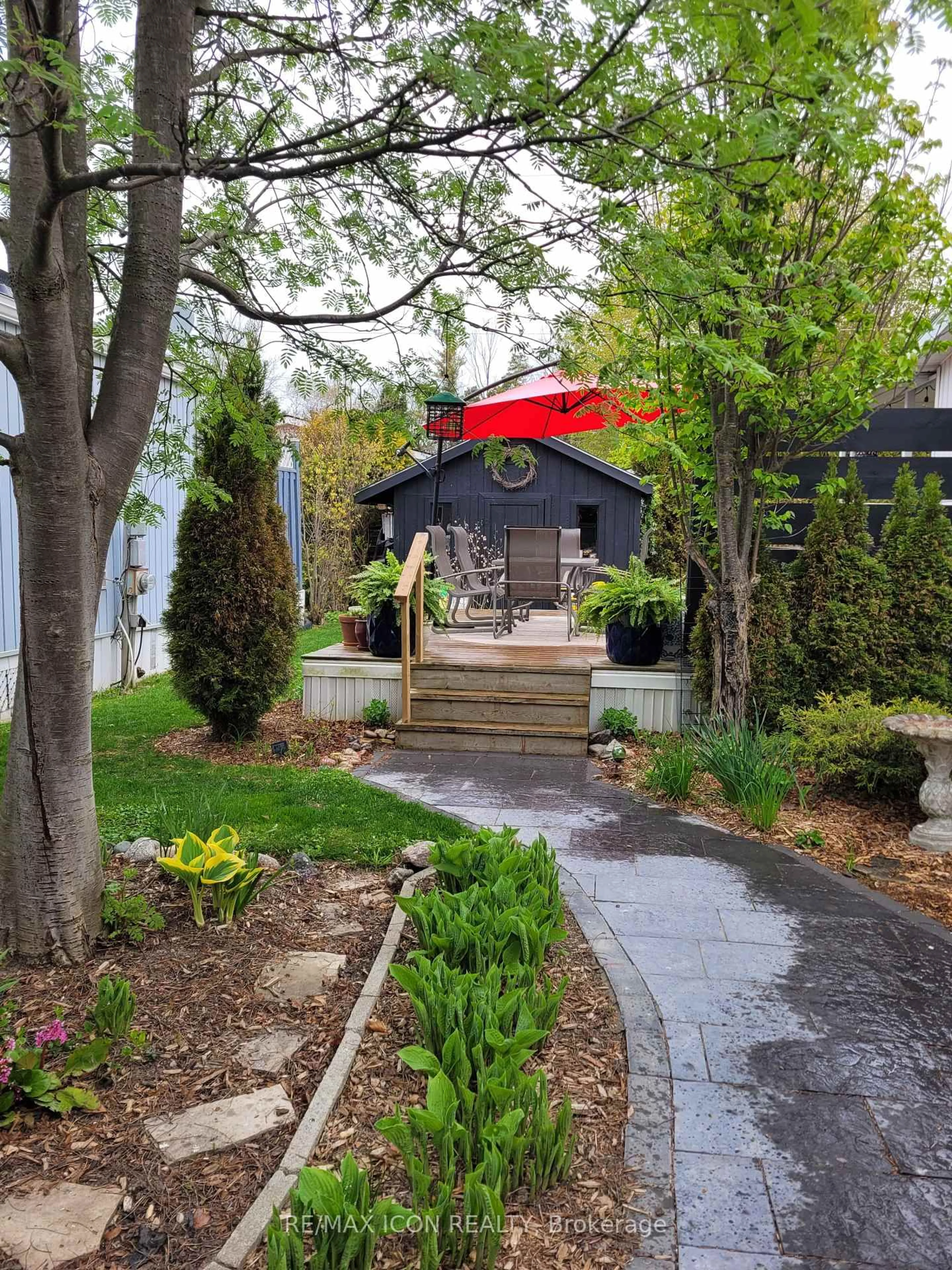 Patio, street for 77307 Bluewater Highway #24 Rowan Rd, Bluewater Ontario N0M 1G0