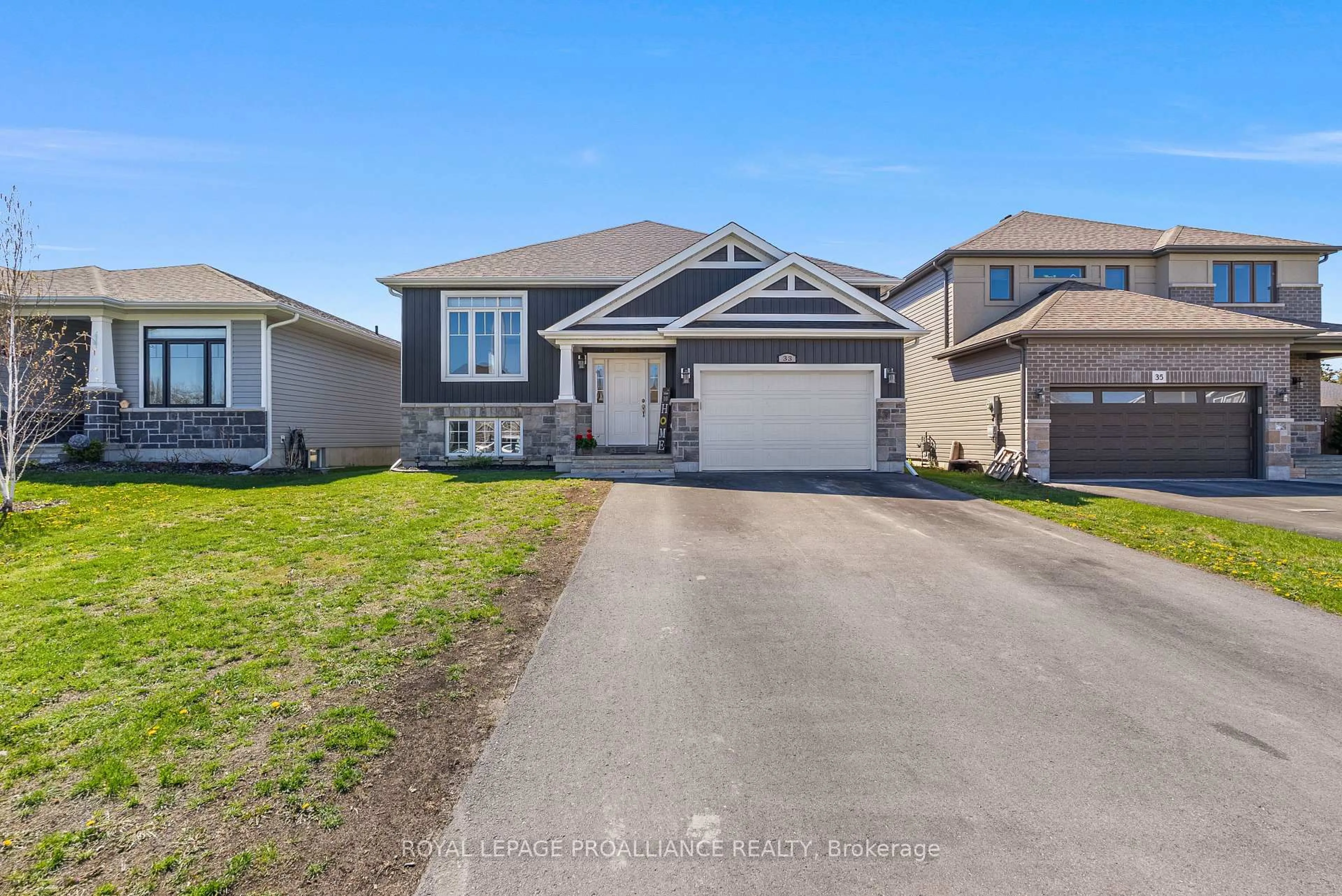 Unknown for 33 Redwood Dr, Belleville Ontario K8N 0K3