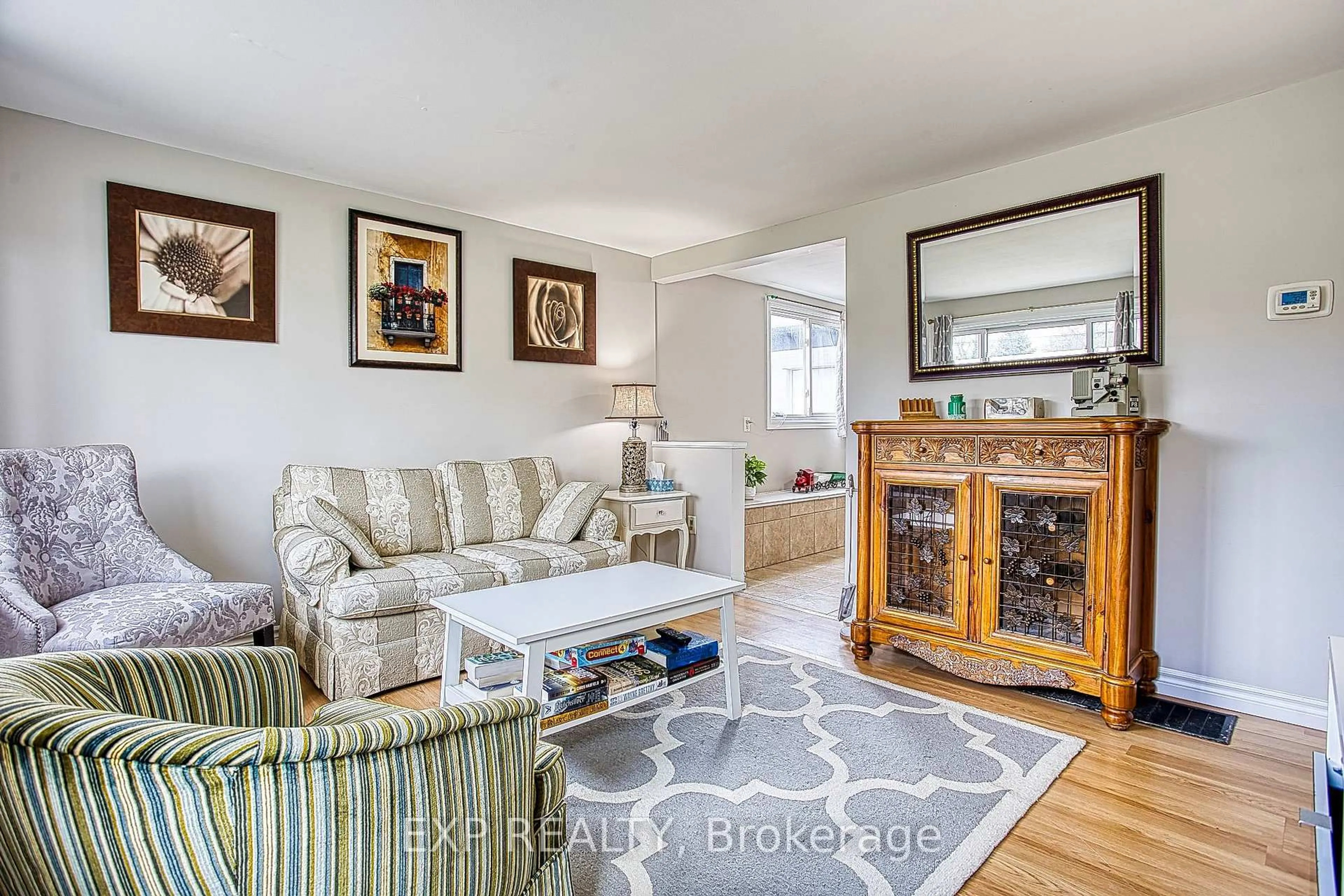 Living room with furniture, unknown for 727 Barton St, Hamilton Ontario L8E 5L7