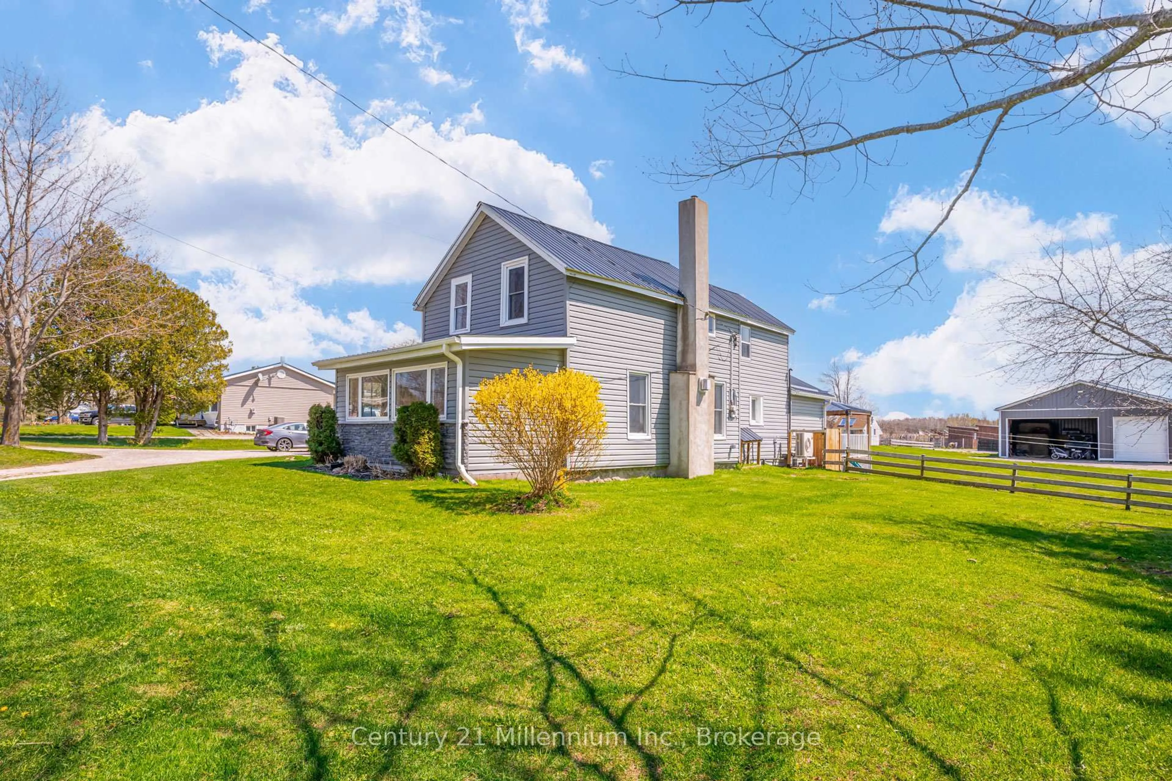 A pic from outside/outdoor area/front of a property/back of a property/a pic from drone, unknown for 441090 Elm St, Georgian Bluffs Ontario N0H 2T0